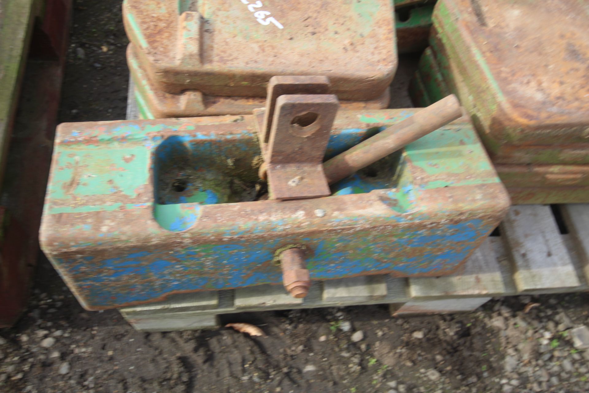 16x John Deere front weights and carrier. V - Image 2 of 6