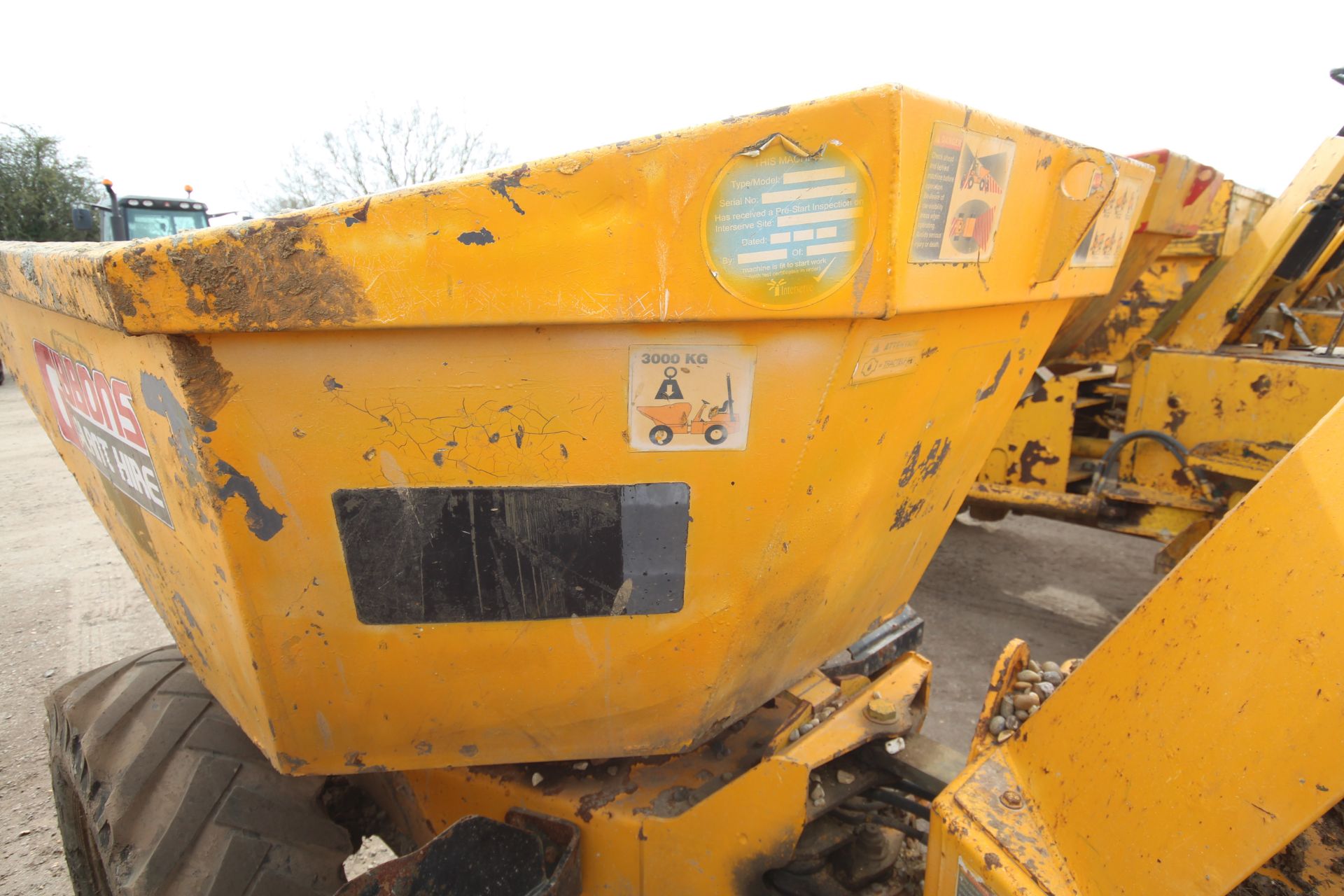 Thwaites 3T 4WD swivel tip dumper. 2014. 996 hours. Serial number SLCM573Z1409C9704. 11.5/80-15.3 - Image 21 of 34