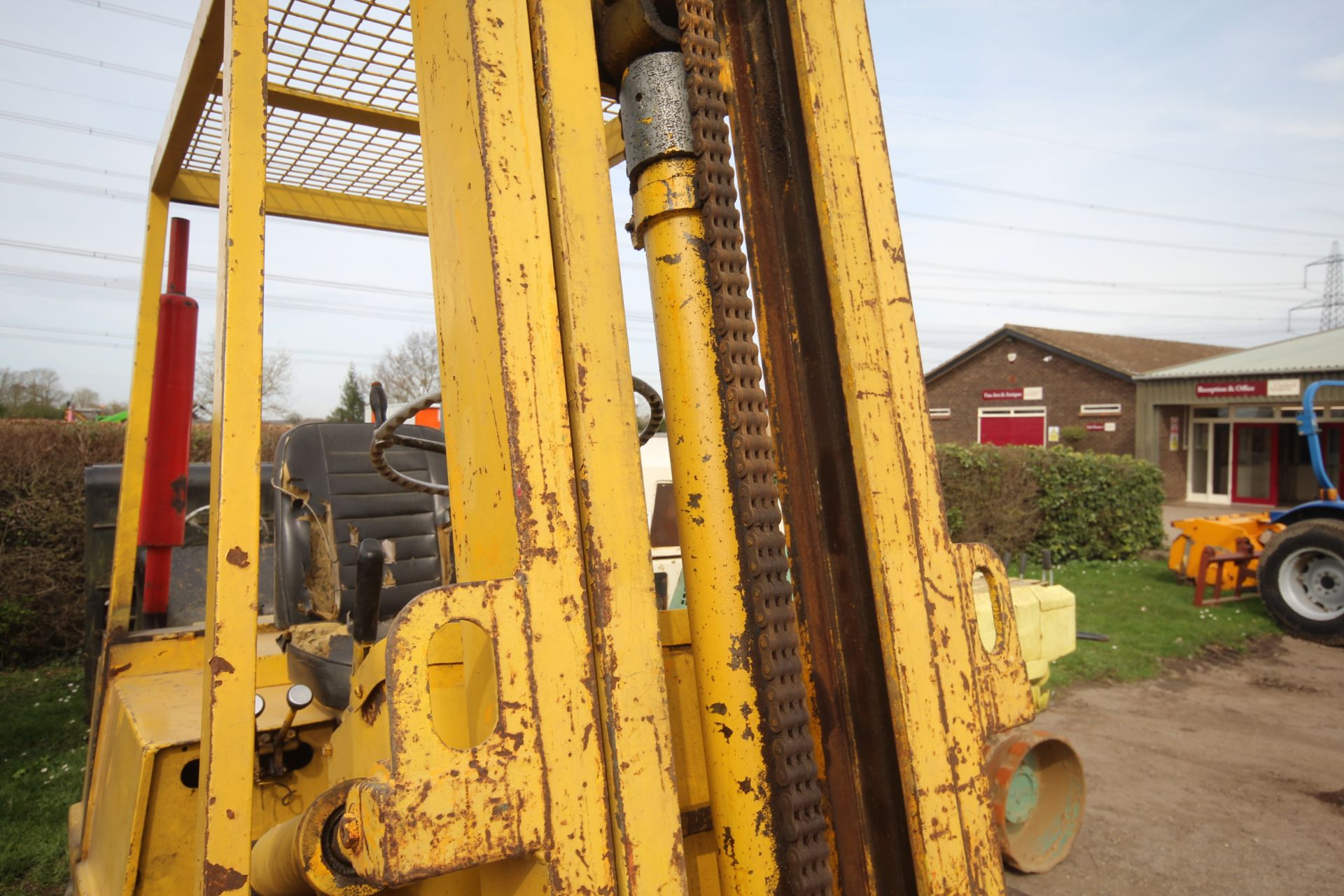 Bonser 2WD diesel forklift. Manual held. V - Image 7 of 33