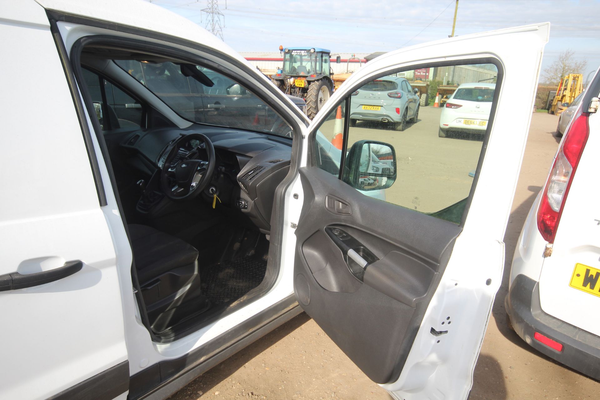 Ford Transit Connect 1.5L diesel crew cab van. Registration FD66 YUN. Date of first registration - Image 30 of 56