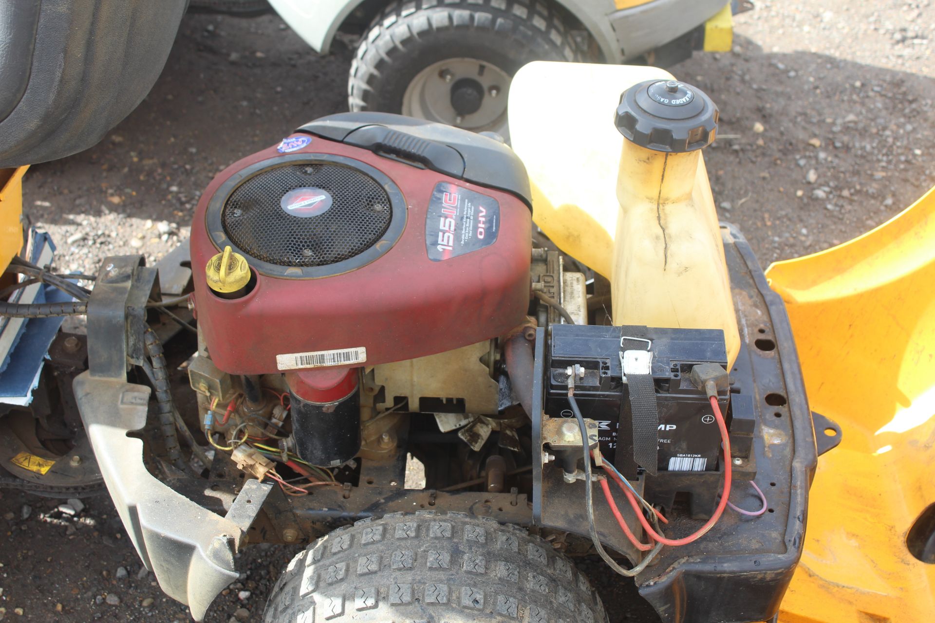 Stiga Park Comfort hydrostatic 2WD ride-on out front mower. 2005. Key held. - Image 20 of 24