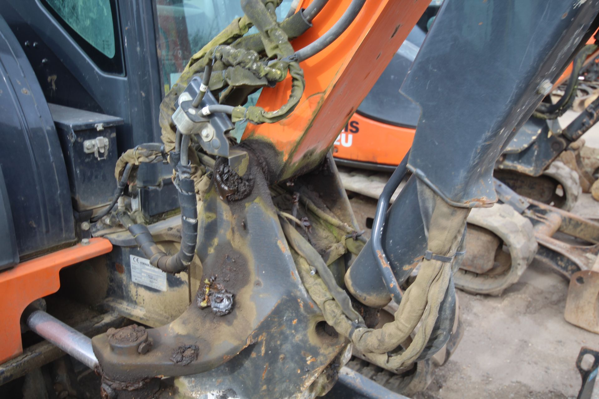 Hitachi ZX55U-5A CLR 5.5T rubber track excavator. 2018. 3,217 hours. Serial number HCMA - Image 14 of 85