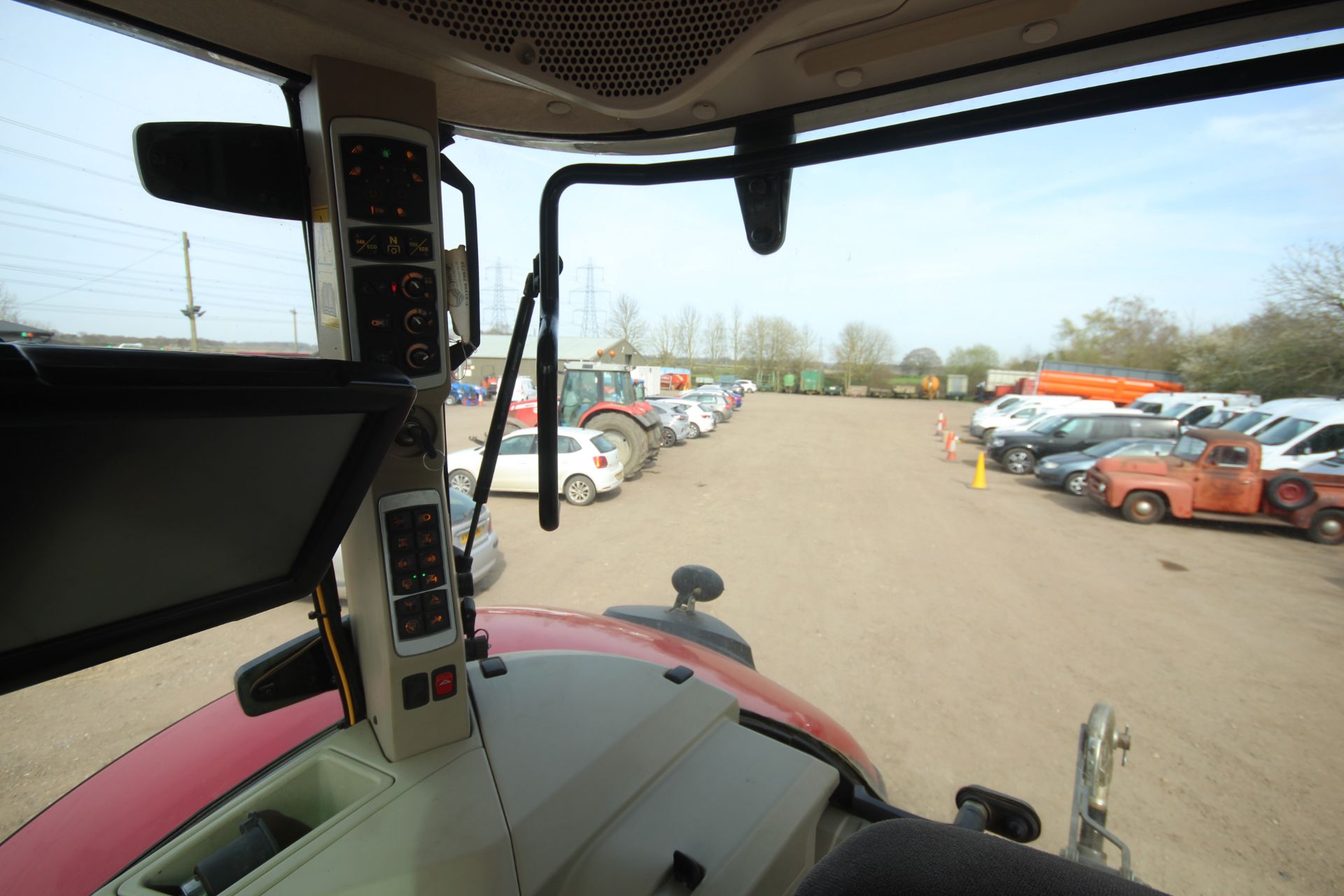 Massey Ferguson 8737 4WD tractor. Registration AY17 AVG. Date of first registration 14/03/2017. 4, - Image 98 of 104