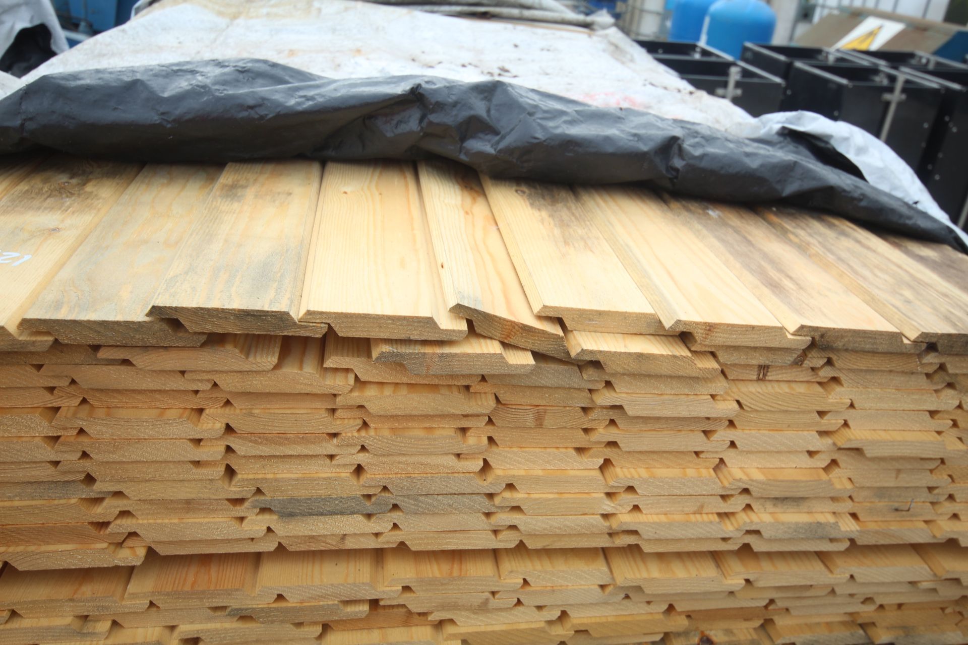 Large pack of unused timber. Measuring approximately 176cm. V - Bild 3 aus 4
