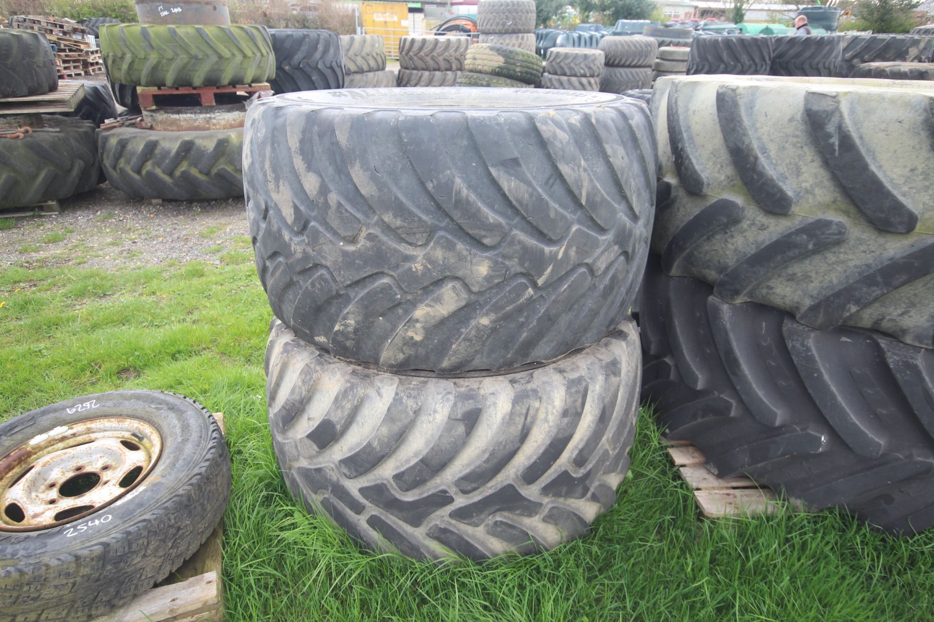 2x 650/50R22.5 trailer tyres. V - Image 2 of 4