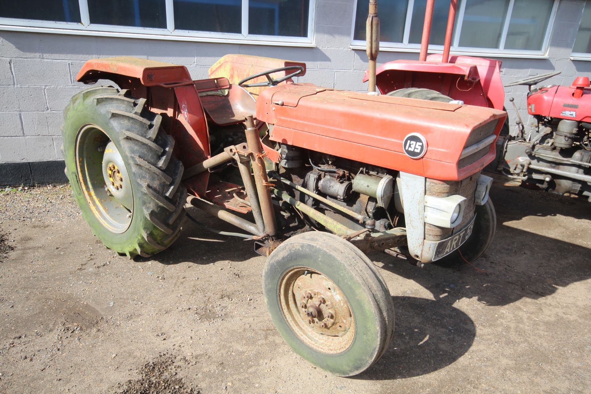 Massey Ferguson 135 2WD tractor. Registration ART 5H. Date of first registration 07/11/1969.