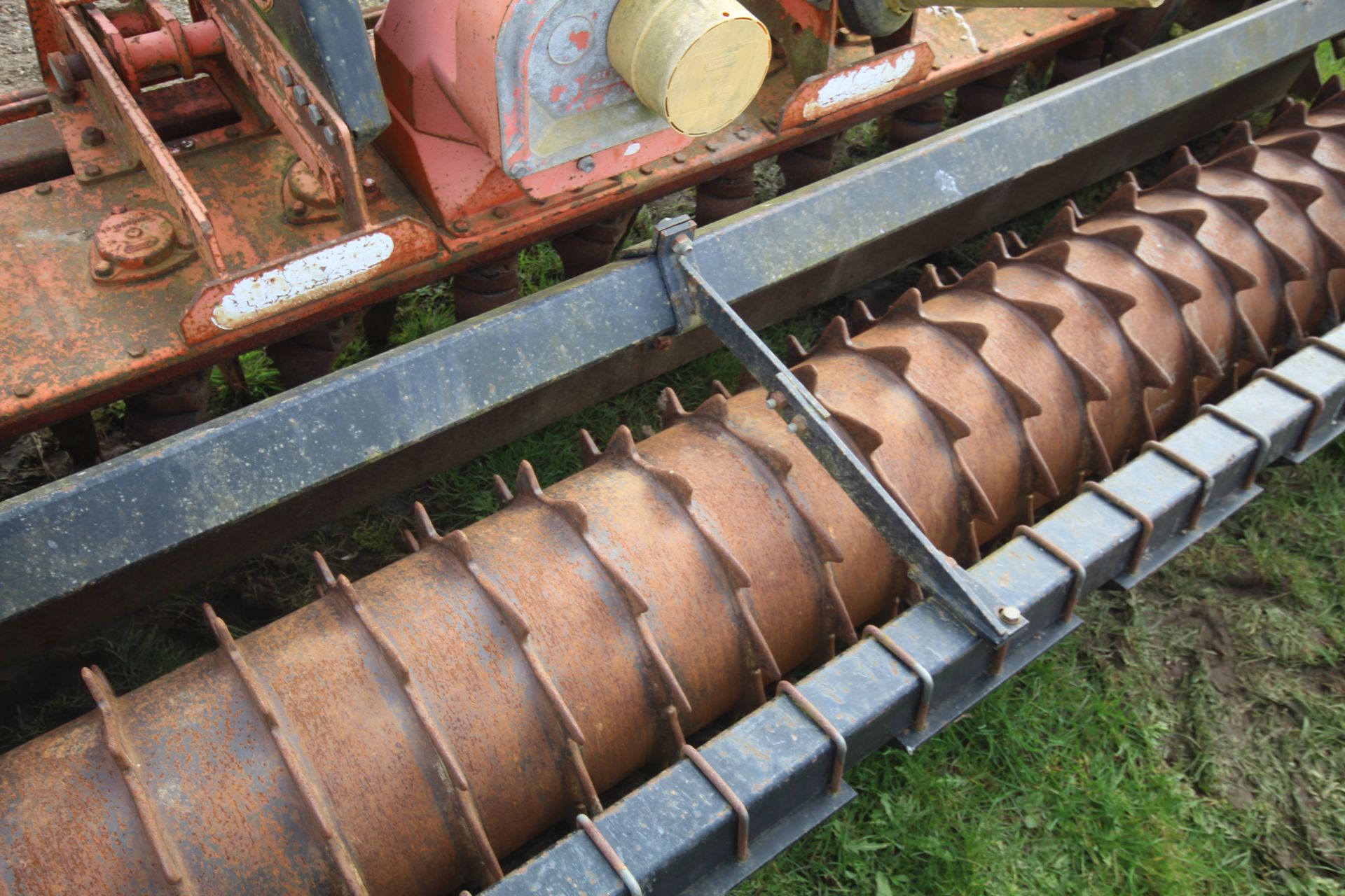 Machio 4m power harrow. With packer. From a local Deceased estate. - Image 10 of 20