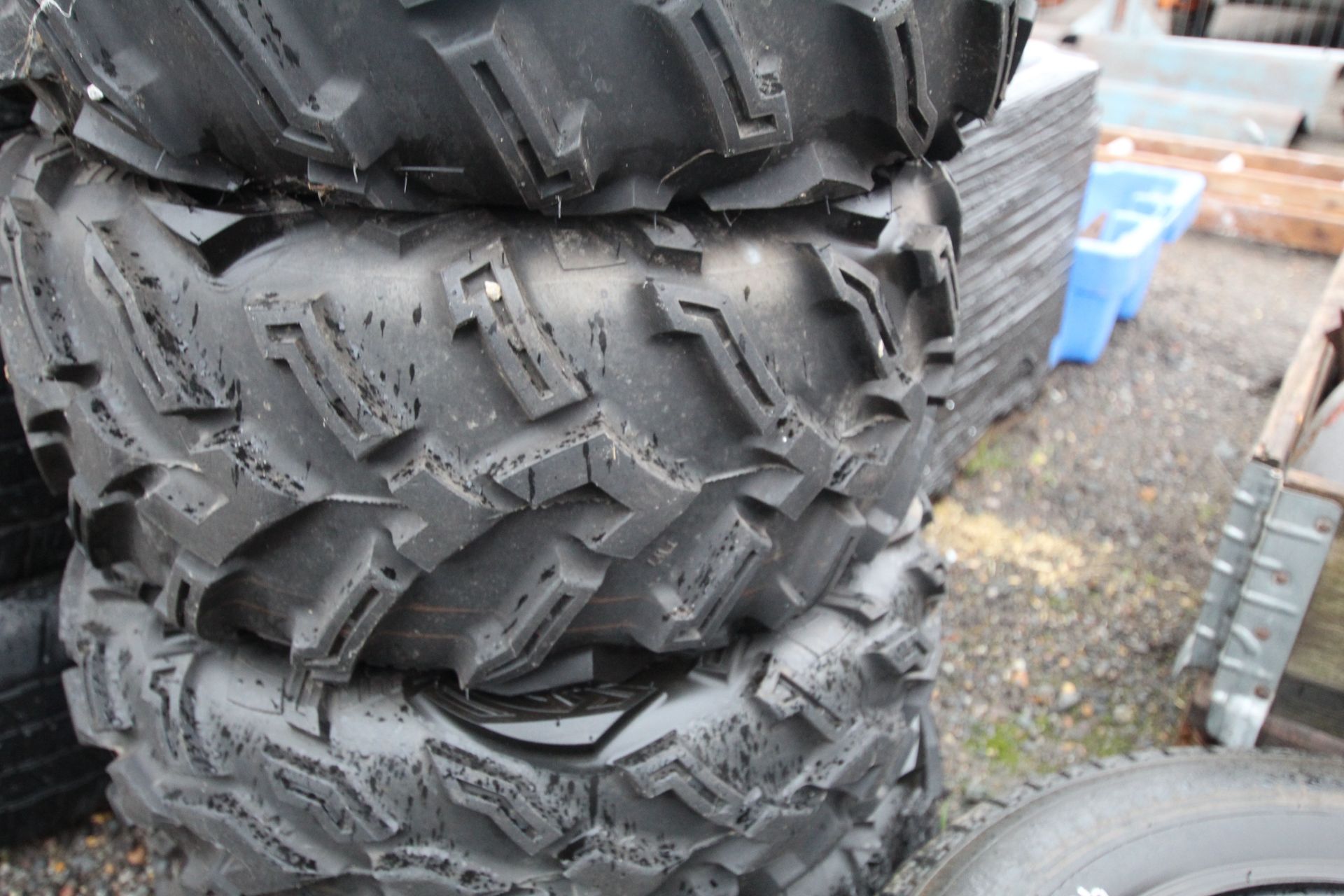 Set of four AT25x10-12 quad bike tyres. V - Bild 4 aus 5