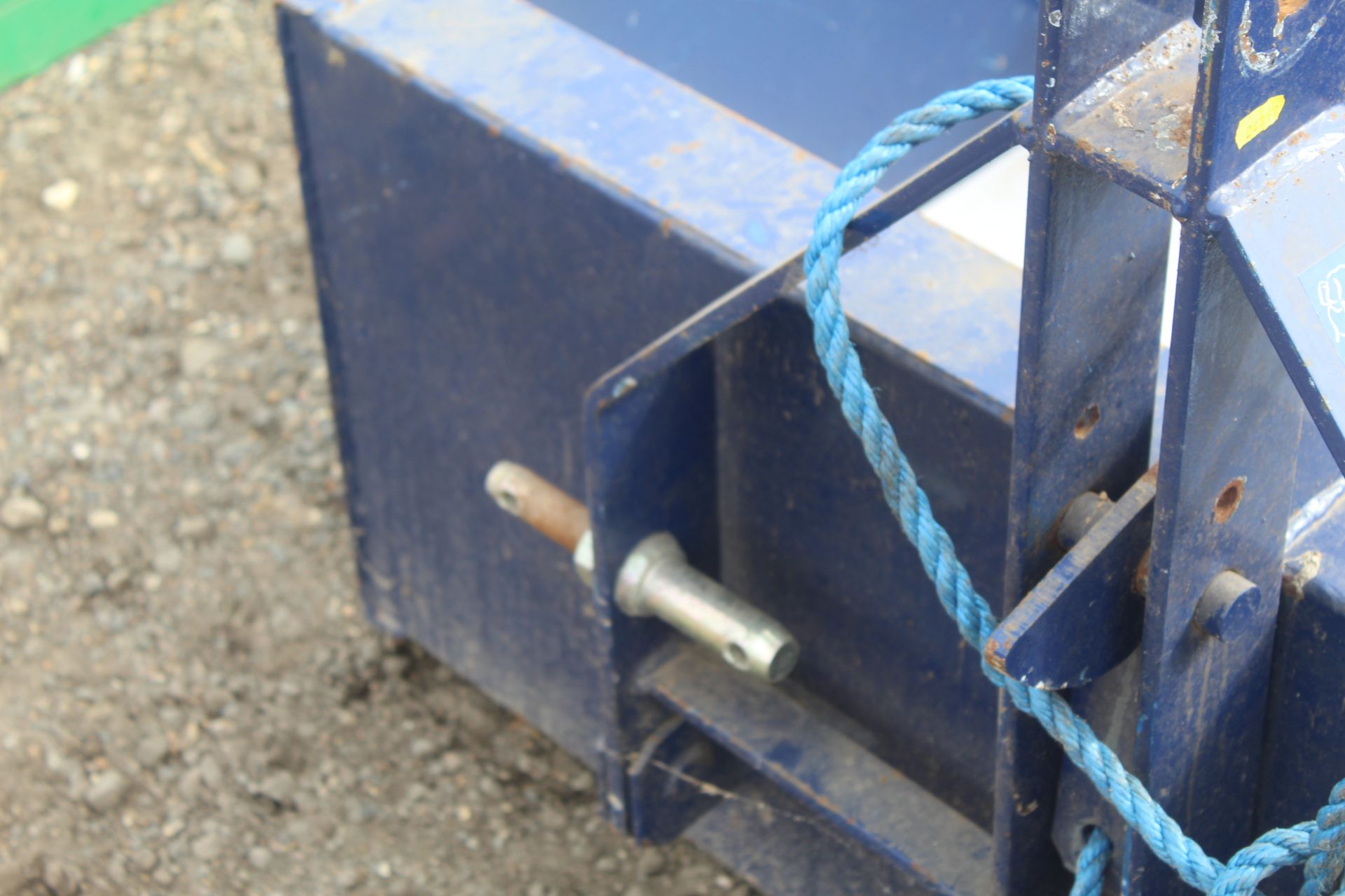 Beaco tipping transport box. - Image 3 of 8