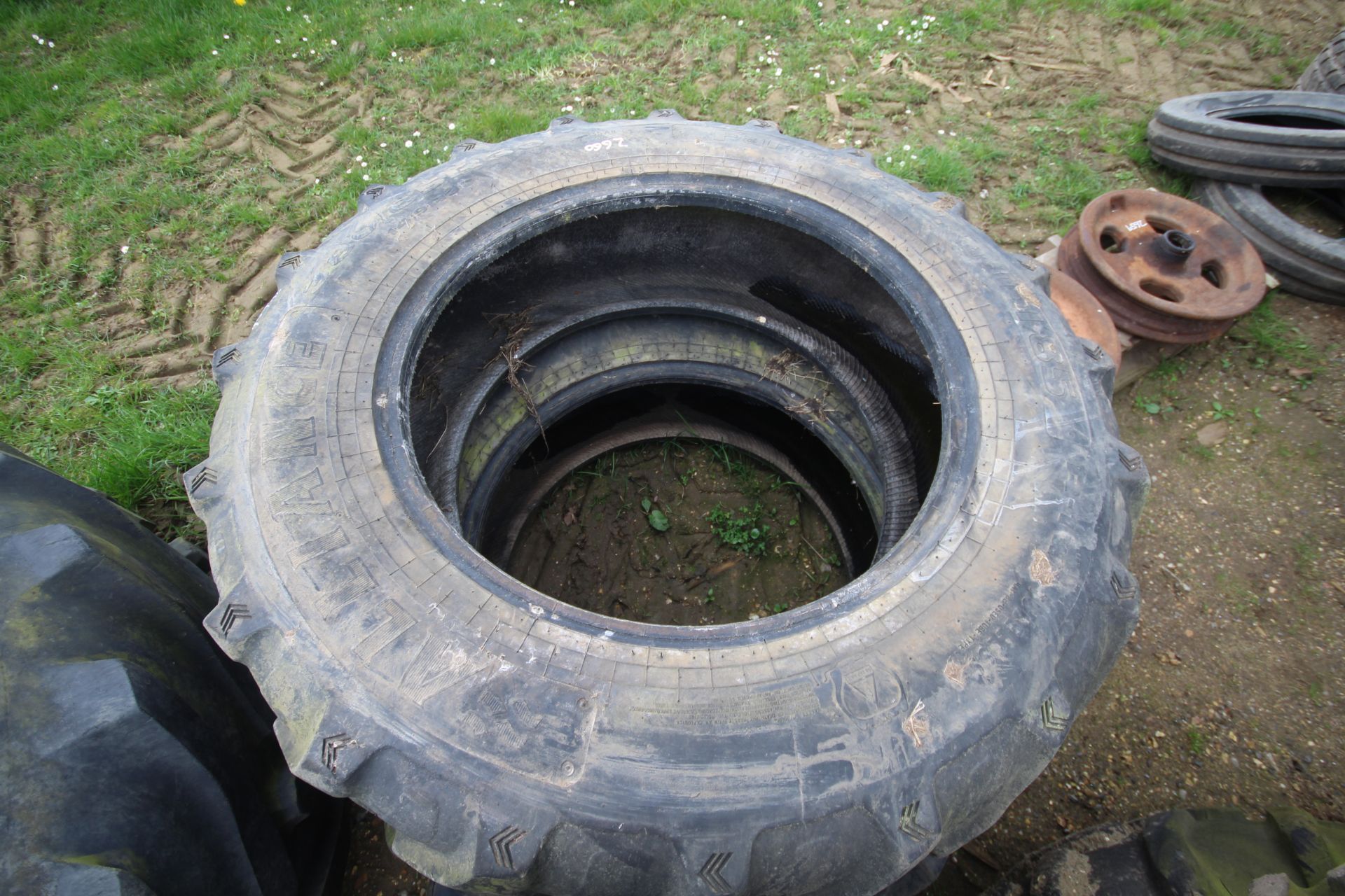 Pair of Alliance 380/85R30 tyres. V - Image 4 of 5
