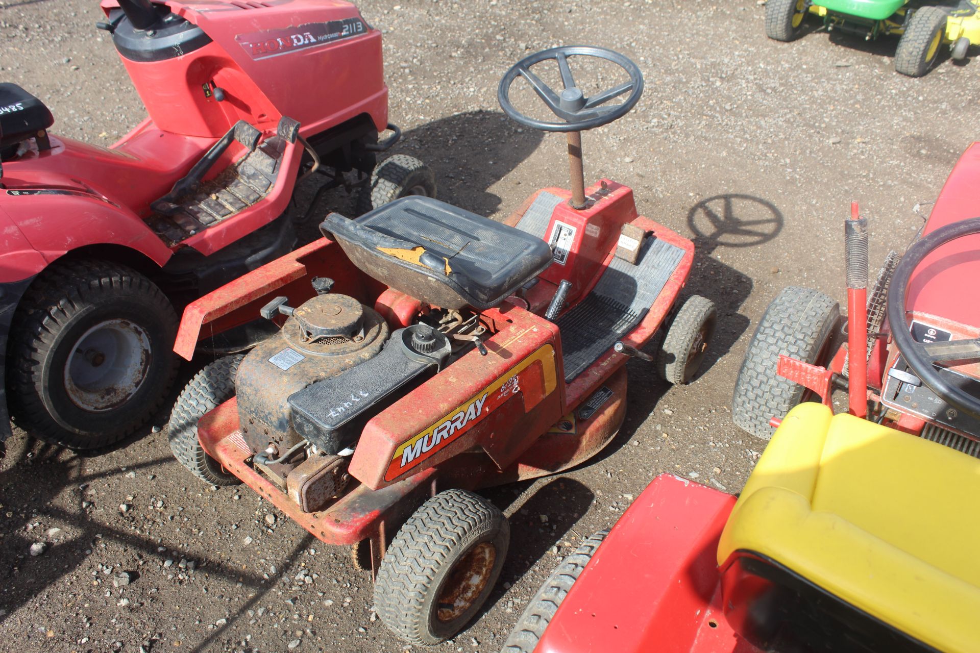 Murray 6/25 ride-on mower. Serial number 041202. V - Image 2 of 15