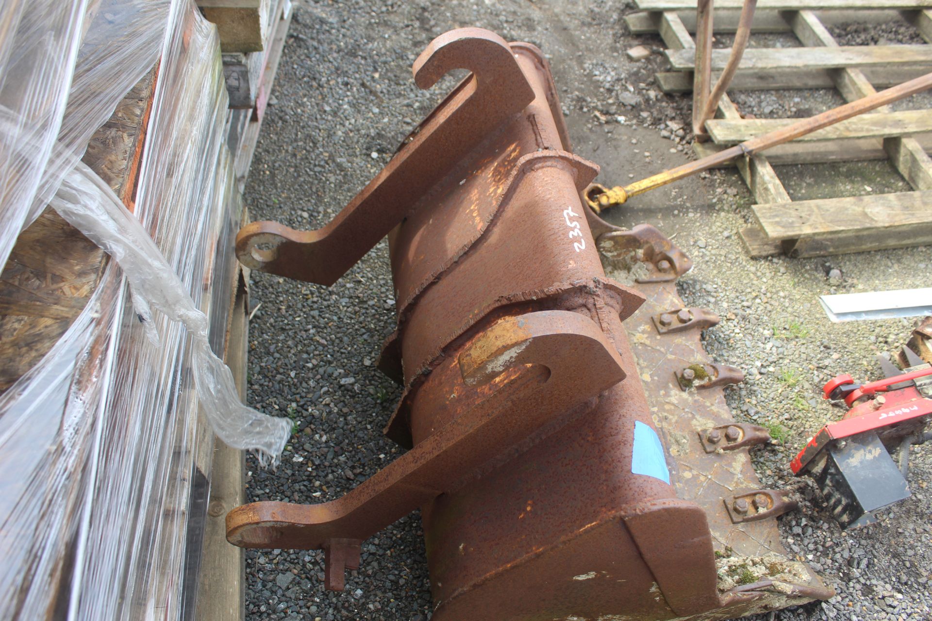 Small bucket. CAT telehander brackets. V - Bild 3 aus 5