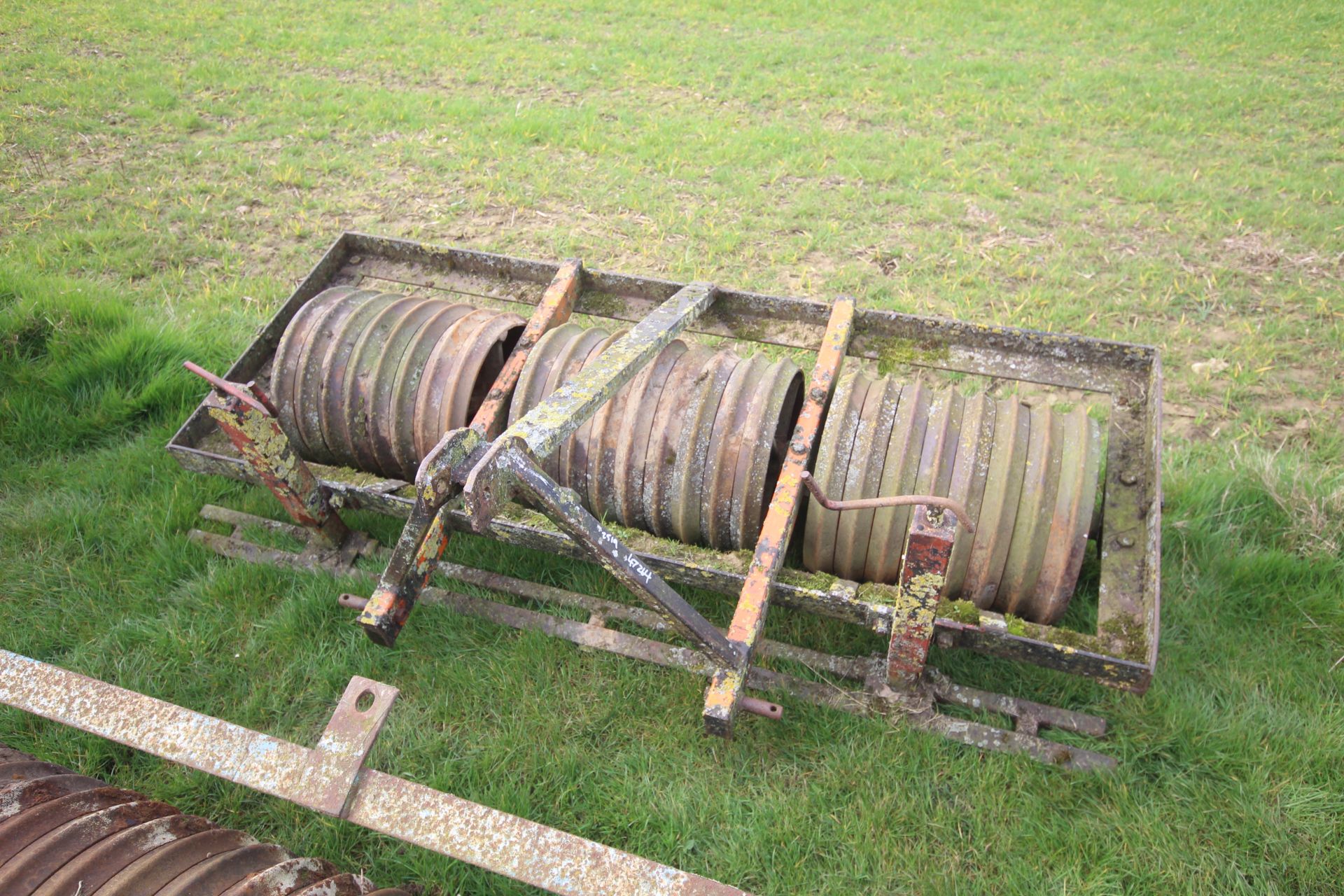 Linkage mounted Cambridge roll. For sale due to retirement. V