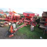 Horsch CO4 4m tine drill. With tramline, control box, various spares and manuals. V.