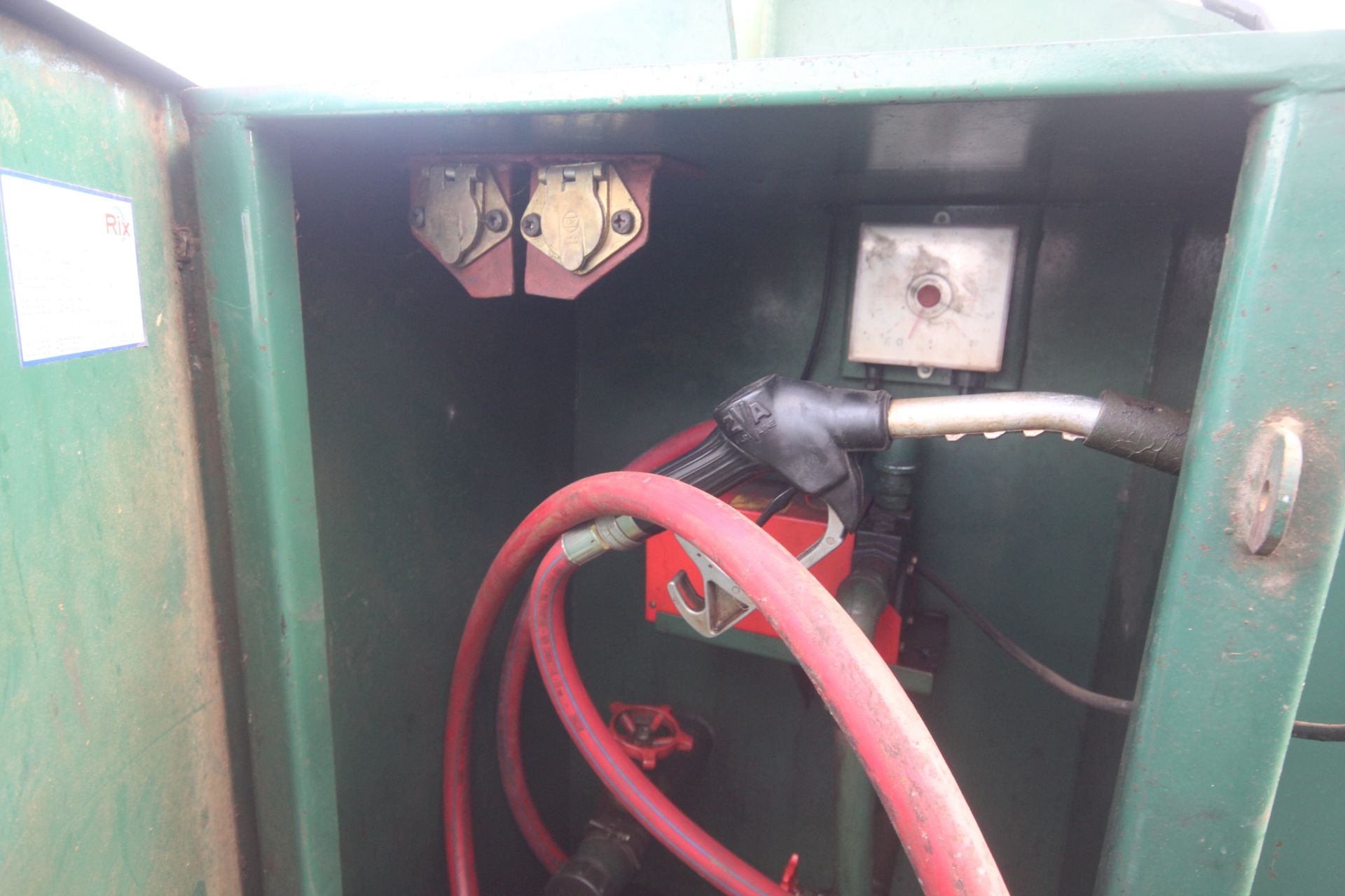 Static diesel tank. With 12v pump. V - Image 5 of 7