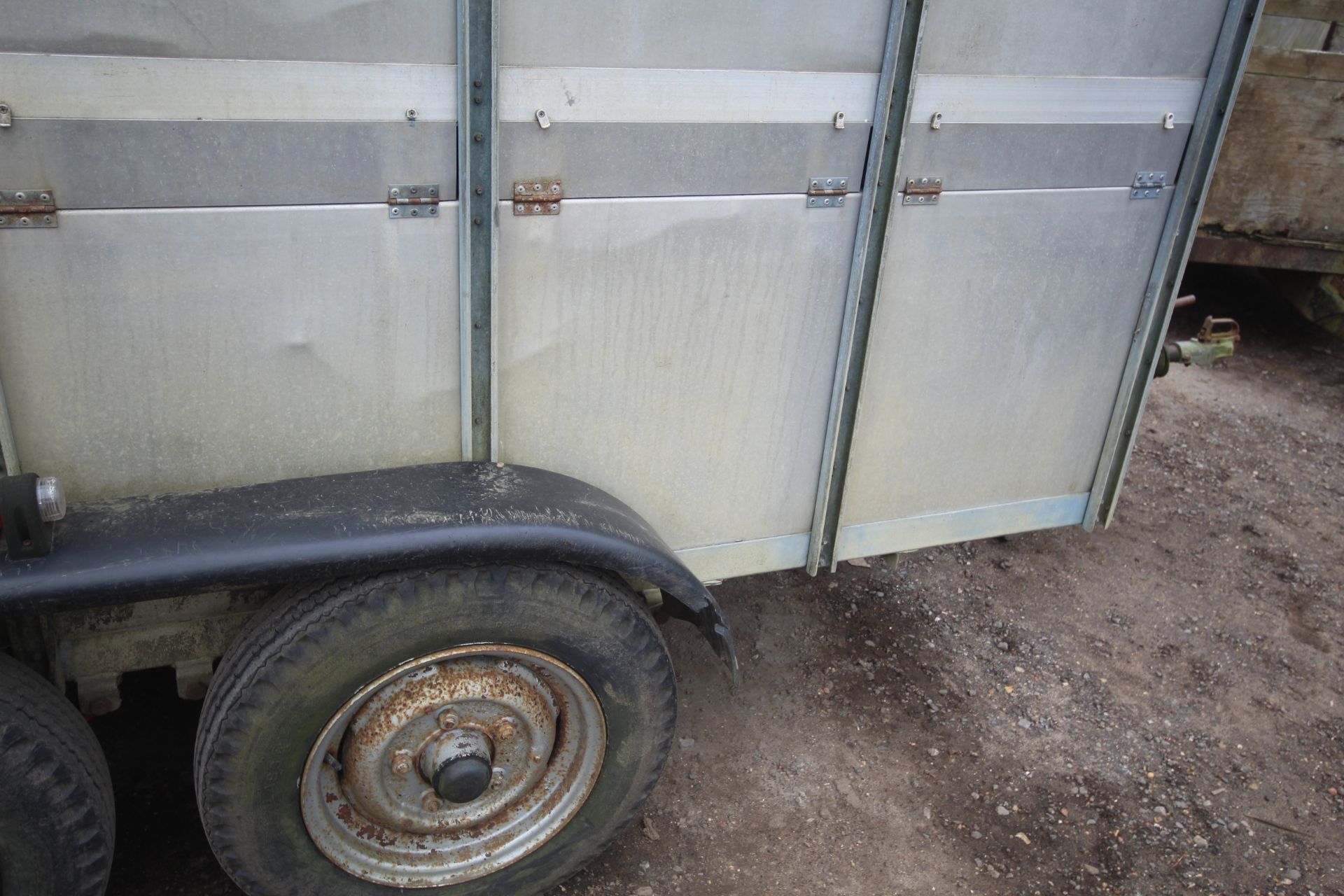 Ifor Williams 10ft twin axle livestock trailer. - Bild 37 aus 42