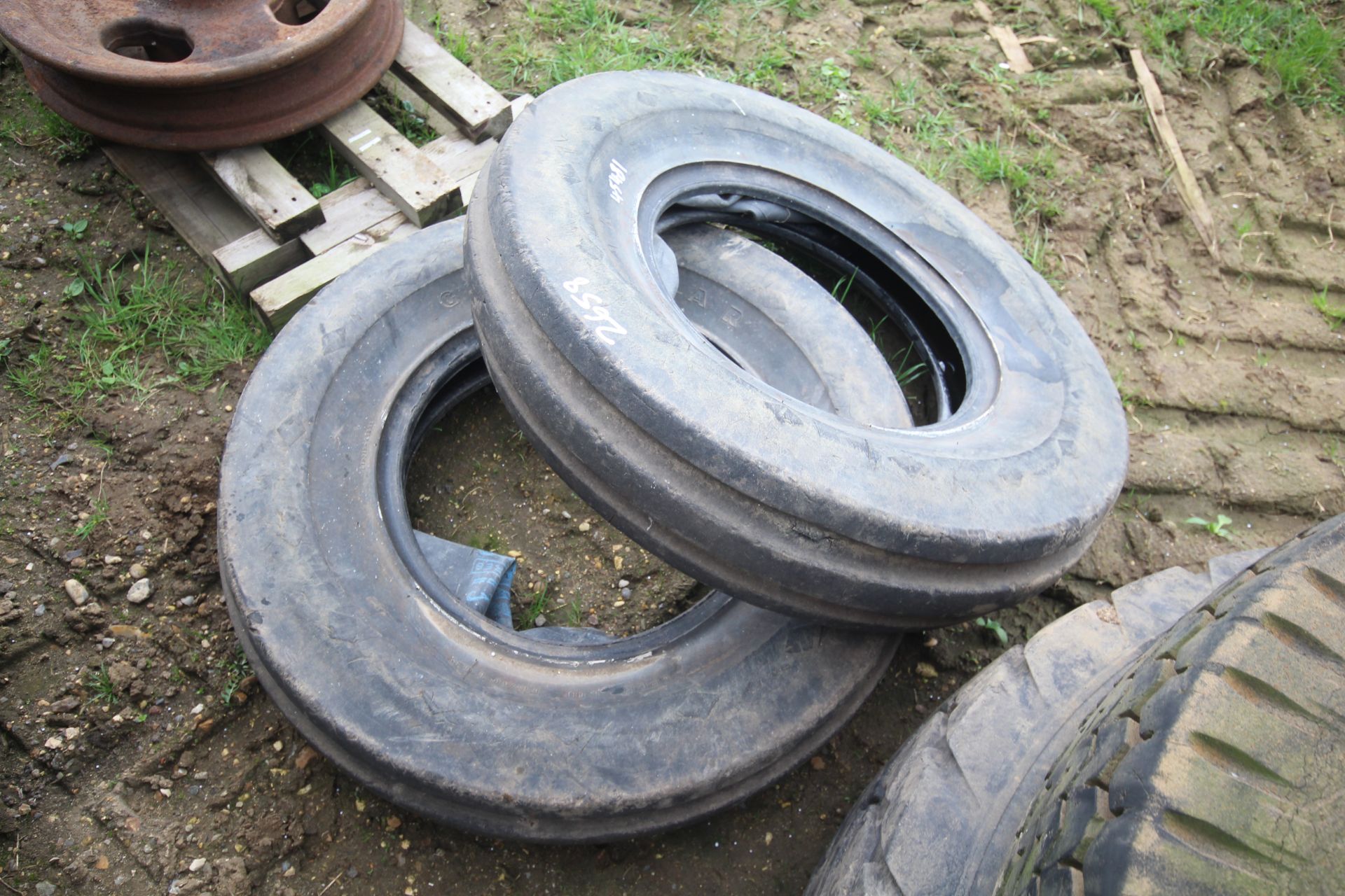 2x Good Year 7.50-16 tyres and tubes. - Image 2 of 2