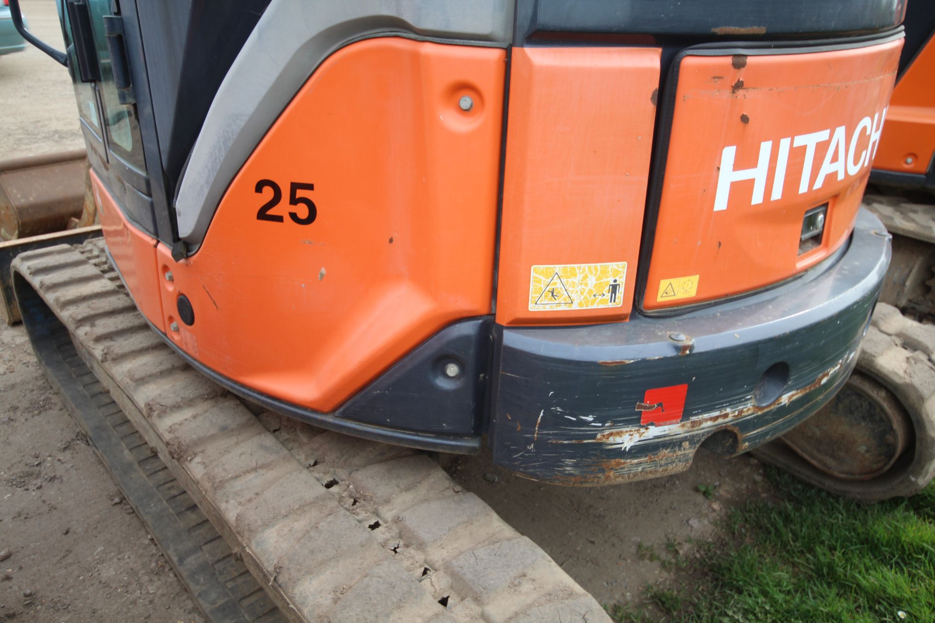 Hitachi Z-Axis 52U-3 CLR 5T rubber track excavator. 2013. 5,066 hours. Serial number HCM - Bild 30 aus 71