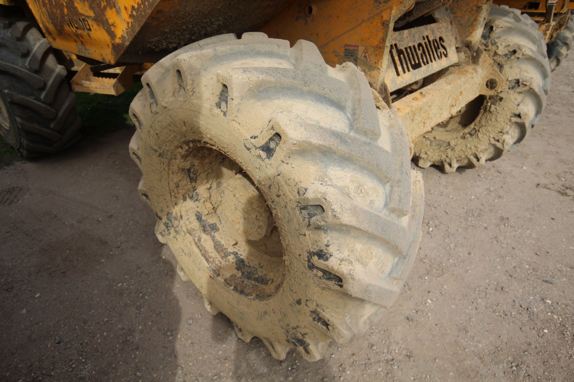 Thwaites 6T 4WD dumper. 2007. 4,971 hours. Serial number SLCM565ZZ706B4658. 405/70-20 wheels and - Image 6 of 35