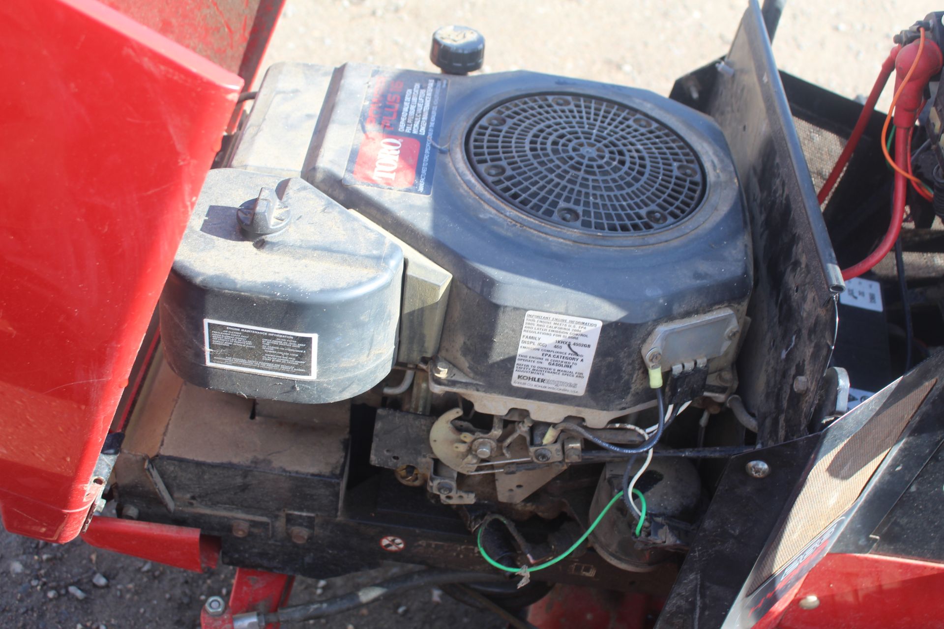 Wheel Horse Toro 38in ride-on mower. Key, Manual held. V - Image 22 of 22