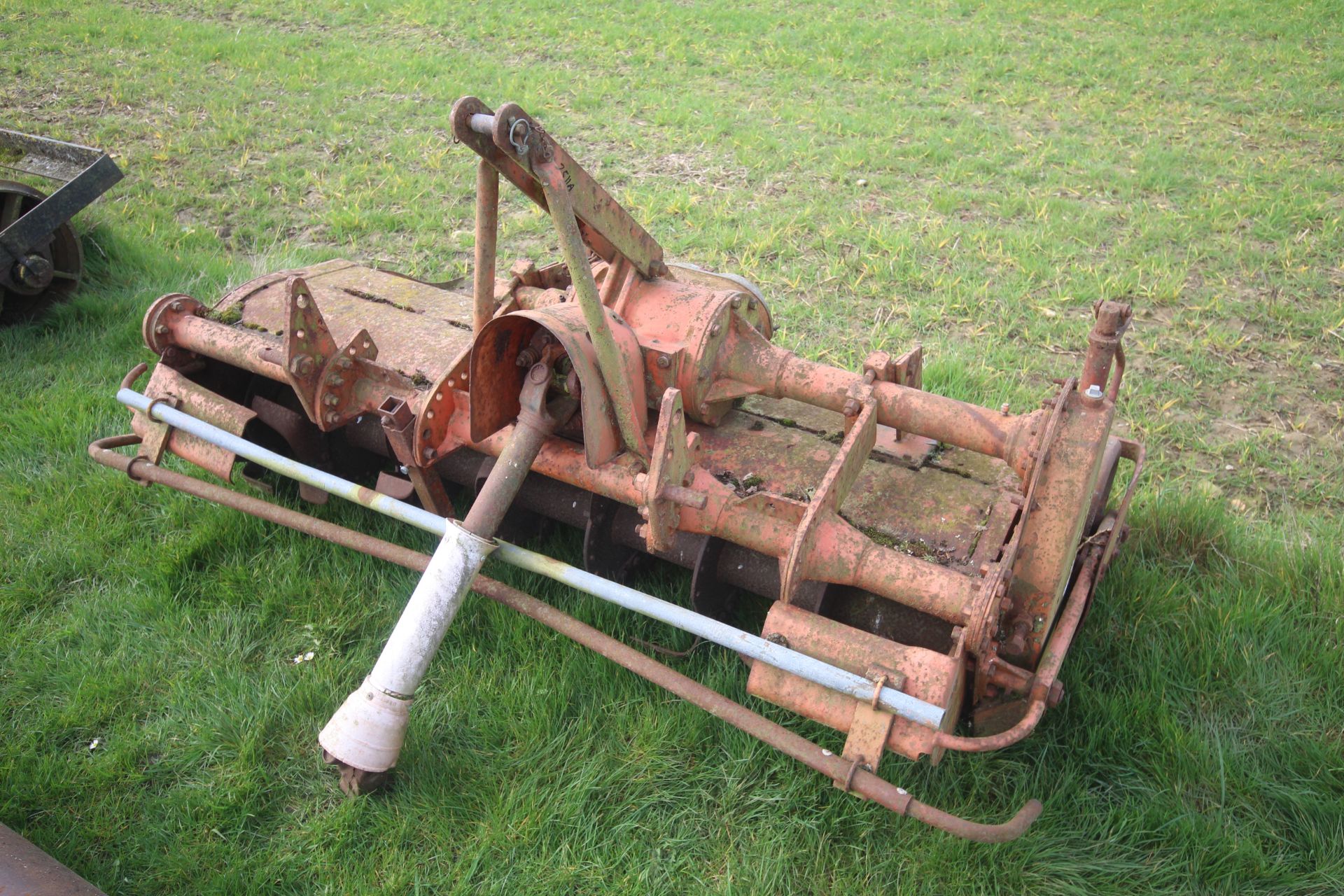 Howard mounted rotovator. V