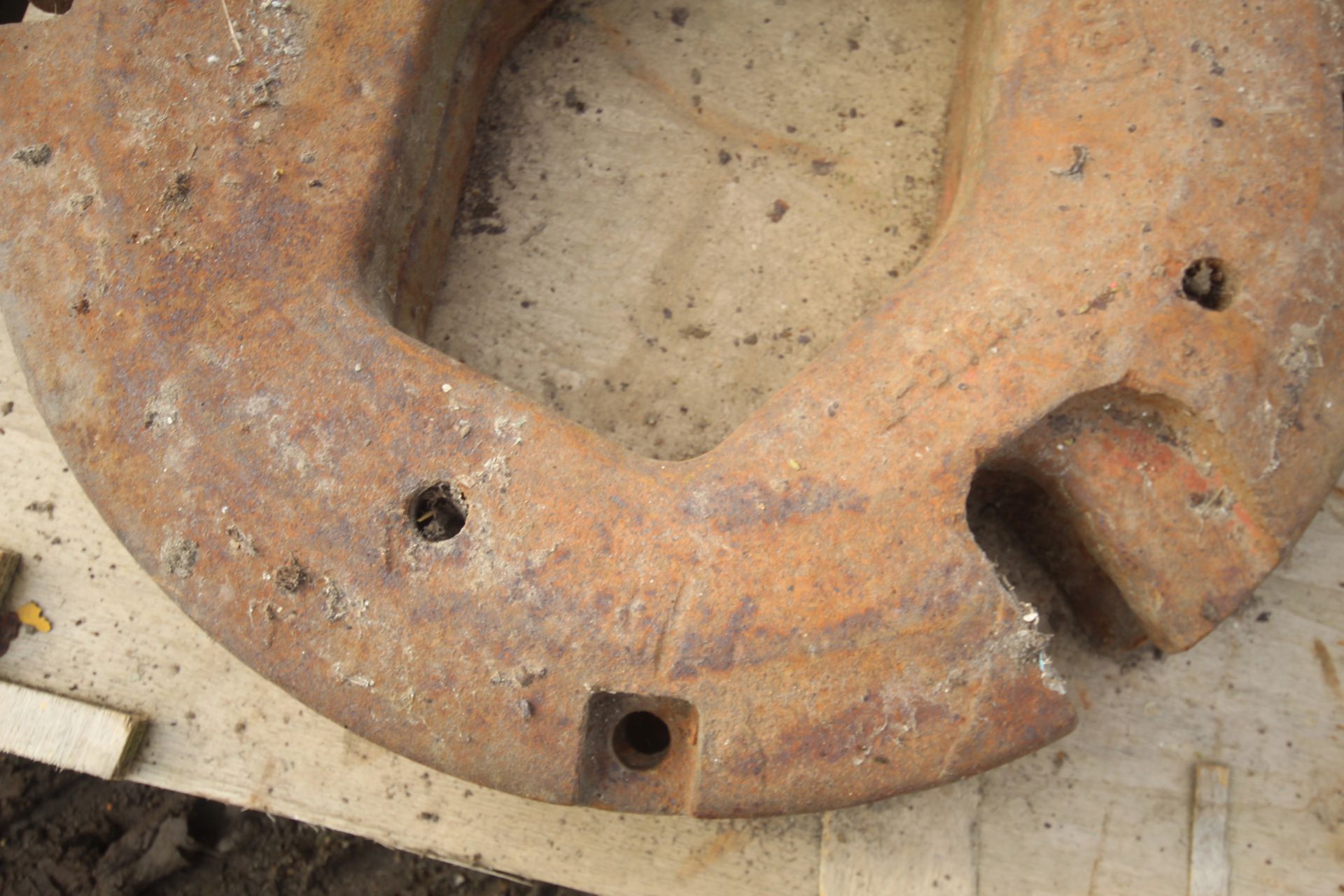 Pair of rear wheel weights. - Image 2 of 4