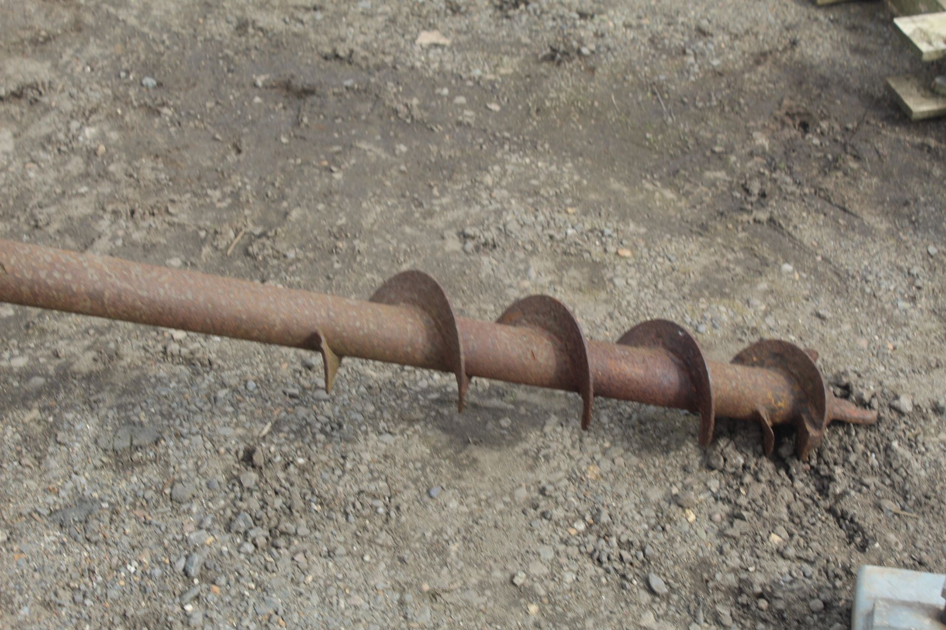 Tractor mounted post hole borer. V - Image 11 of 11