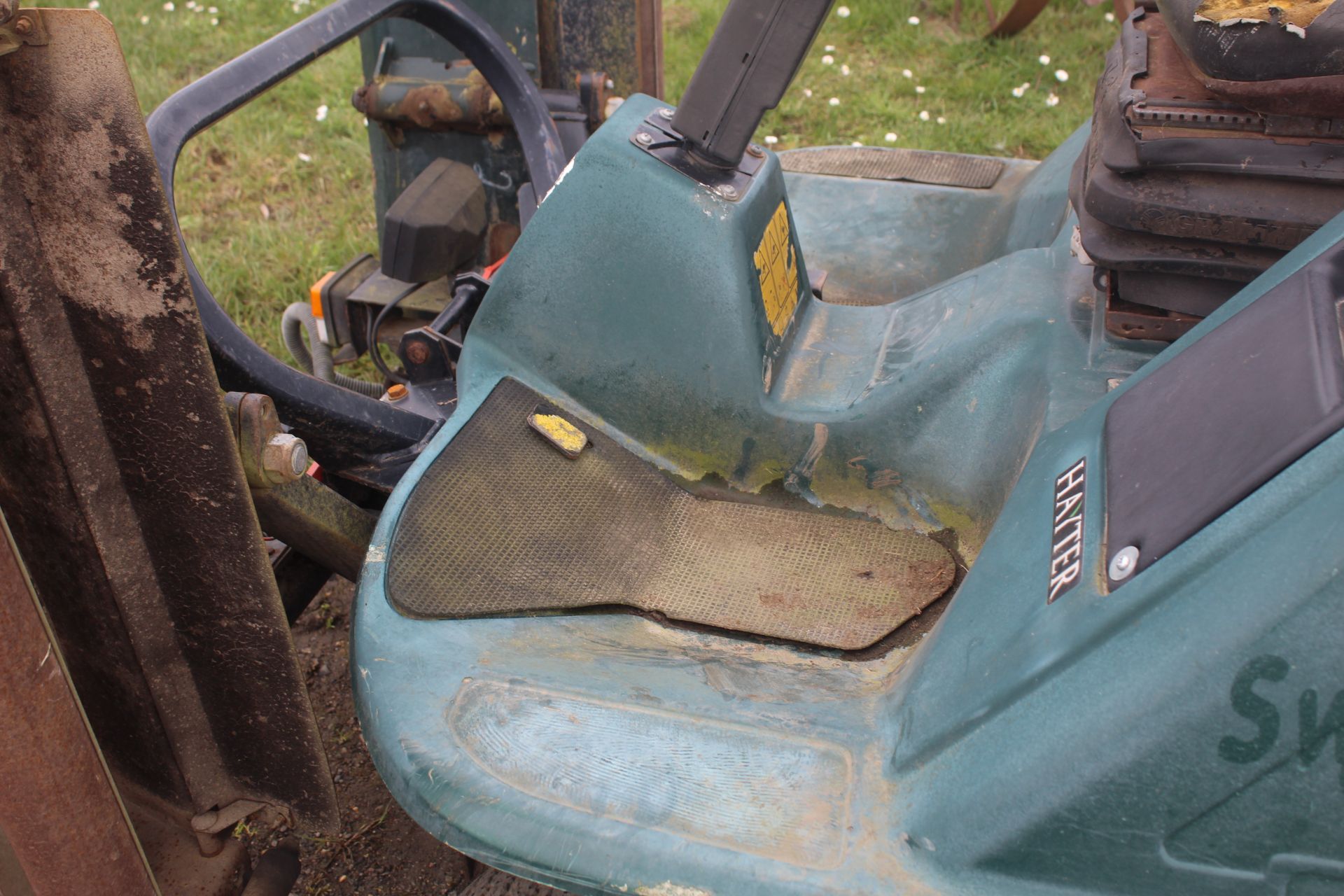 Hayter LT324 4WD ride-on triple gang cylinder mower. Registration KE03 GYG. Date of first - Image 23 of 24