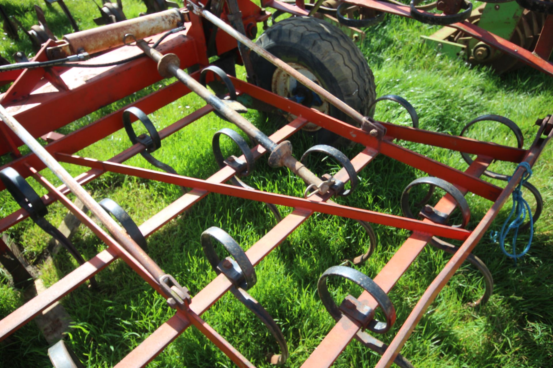 Large set of hydraulic folding spring tines. Owned from new. From a local Deceased estate. - Image 13 of 17