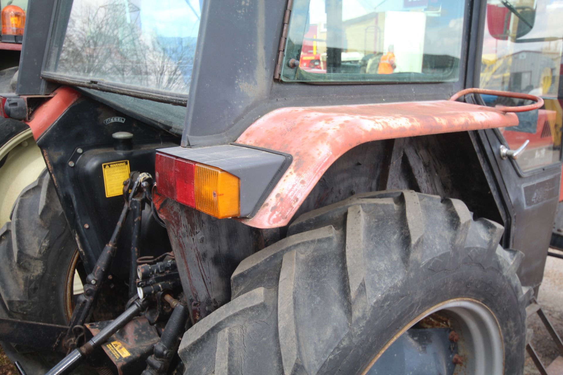 Case International 485 2WD tractor. Registration D404 APV. Date of first registration 27/10/1986. - Image 29 of 57