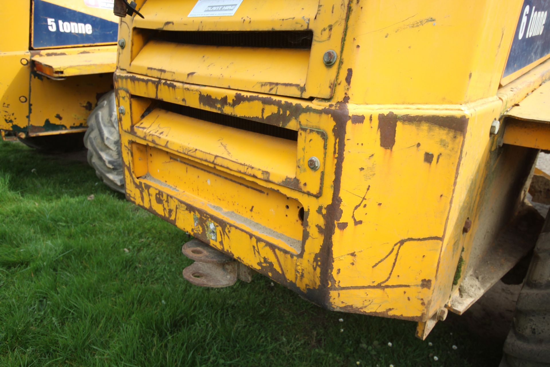 Thwaites 6T 4WD dumper. 2007. 4,971 hours. Serial number SLCM565ZZ706B4658. 405/70-20 wheels and - Image 15 of 35