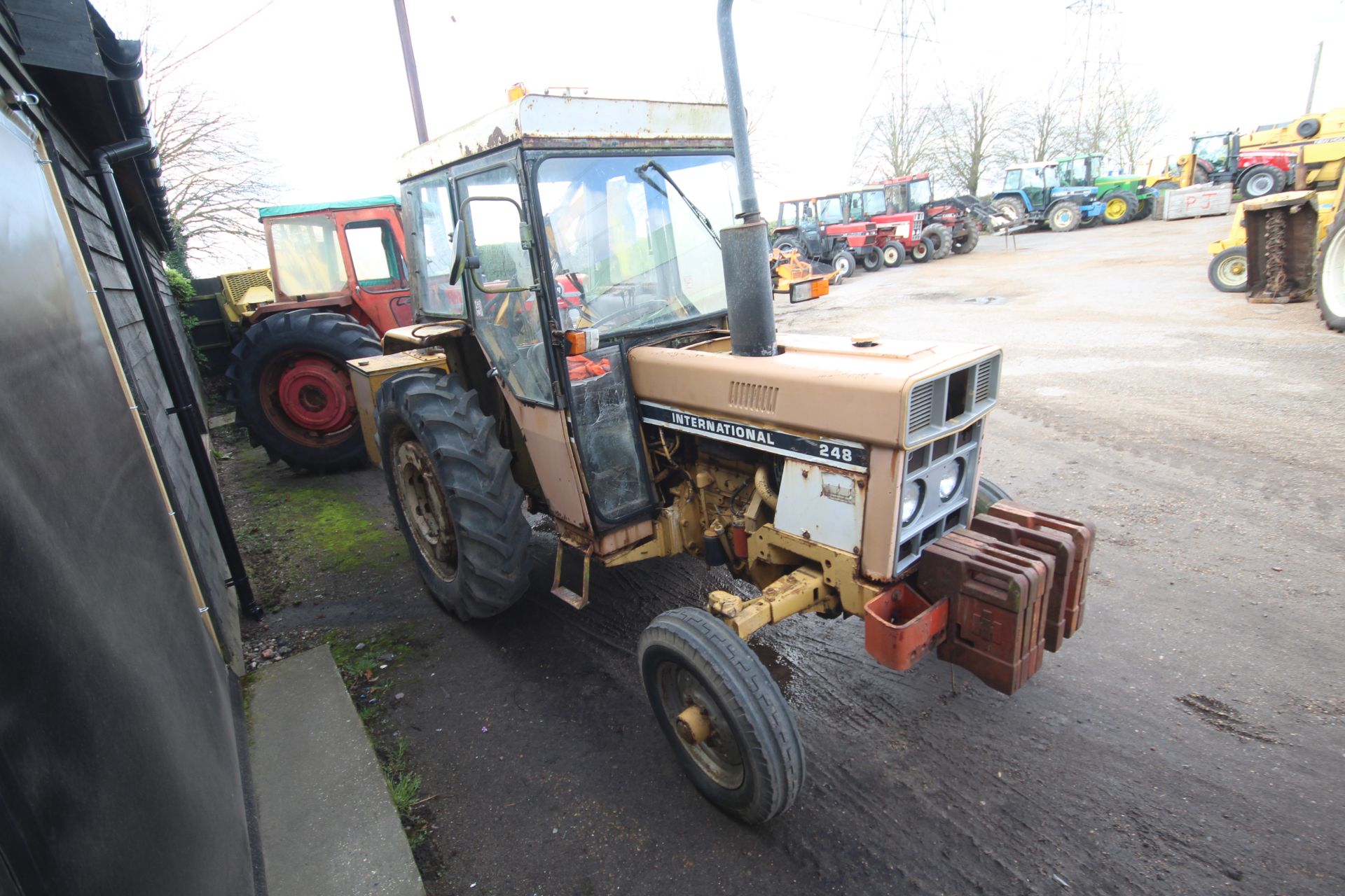 International 248 2WD tractor. Registration SPV 499W. Date of first registration 01/06/1981. Showing - Image 2 of 73