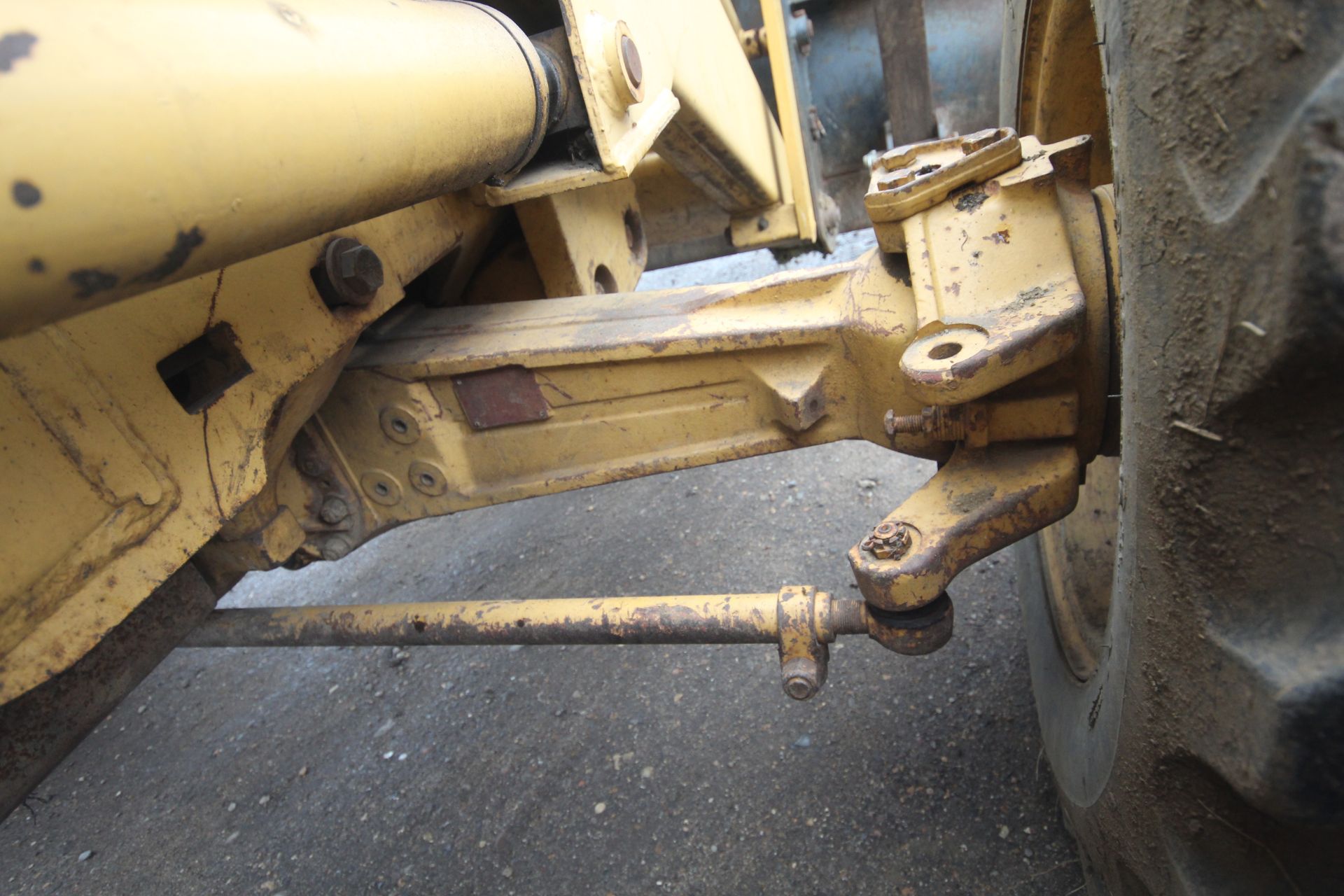 Ford 655 4WD backhoe loader. Registration F829 MVX. Date of first registration 03/10/1988. Showing - Bild 18 aus 87