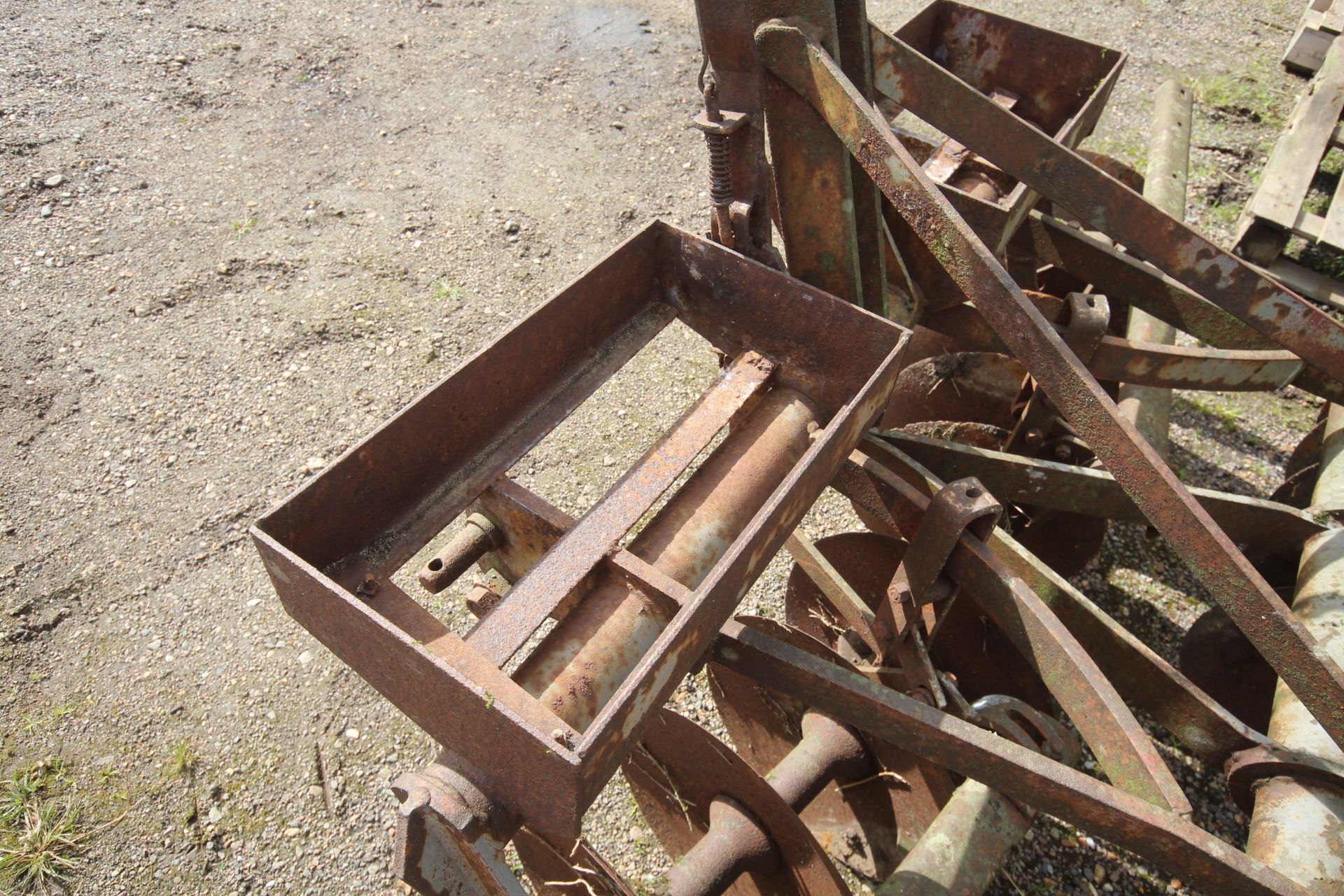 Massey Ferguson mounted discs. From a Local Deceased estate. V - Image 7 of 13