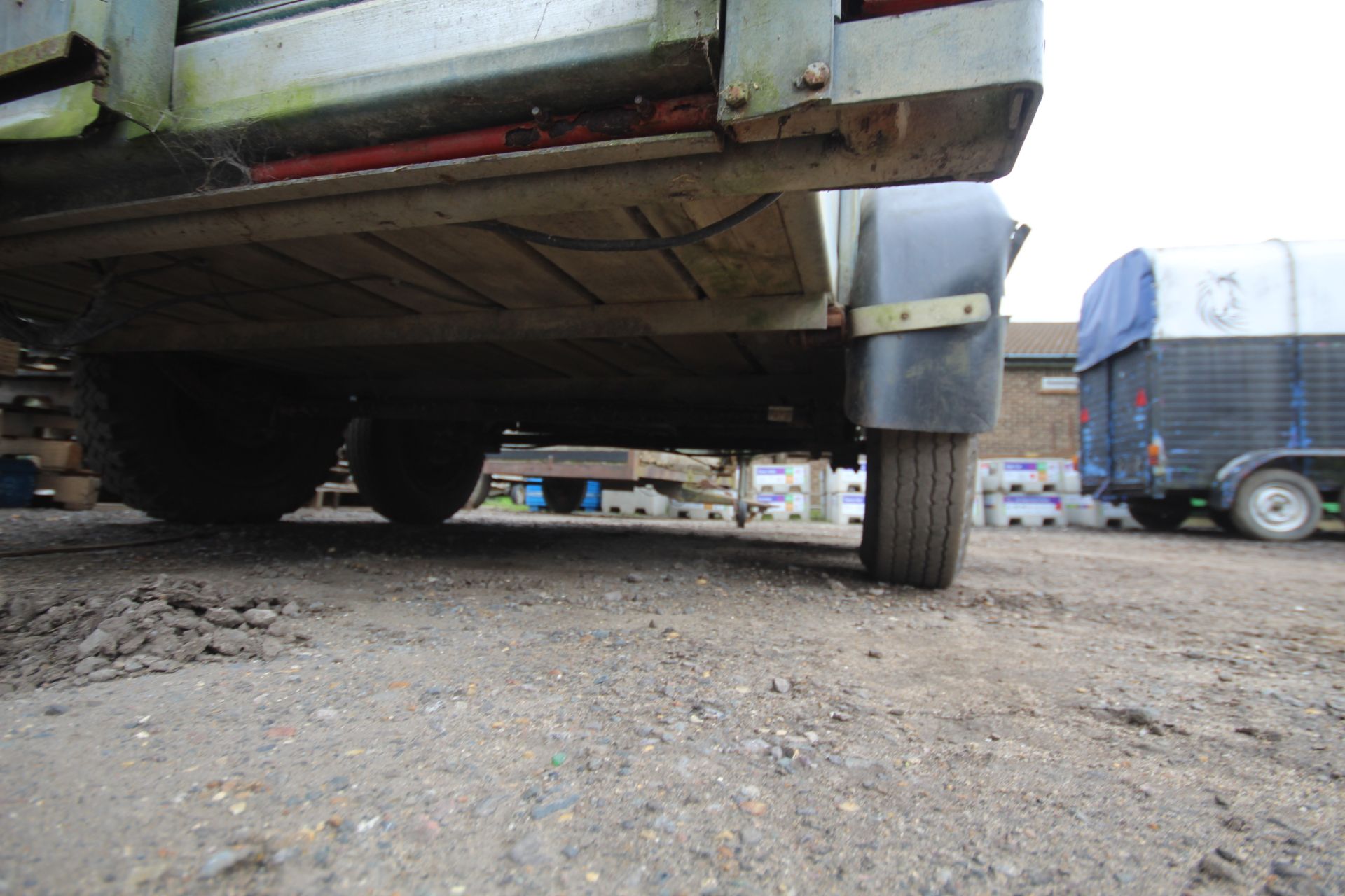 Ifor Williams 10ft twin axle livestock trailer. - Image 24 of 42