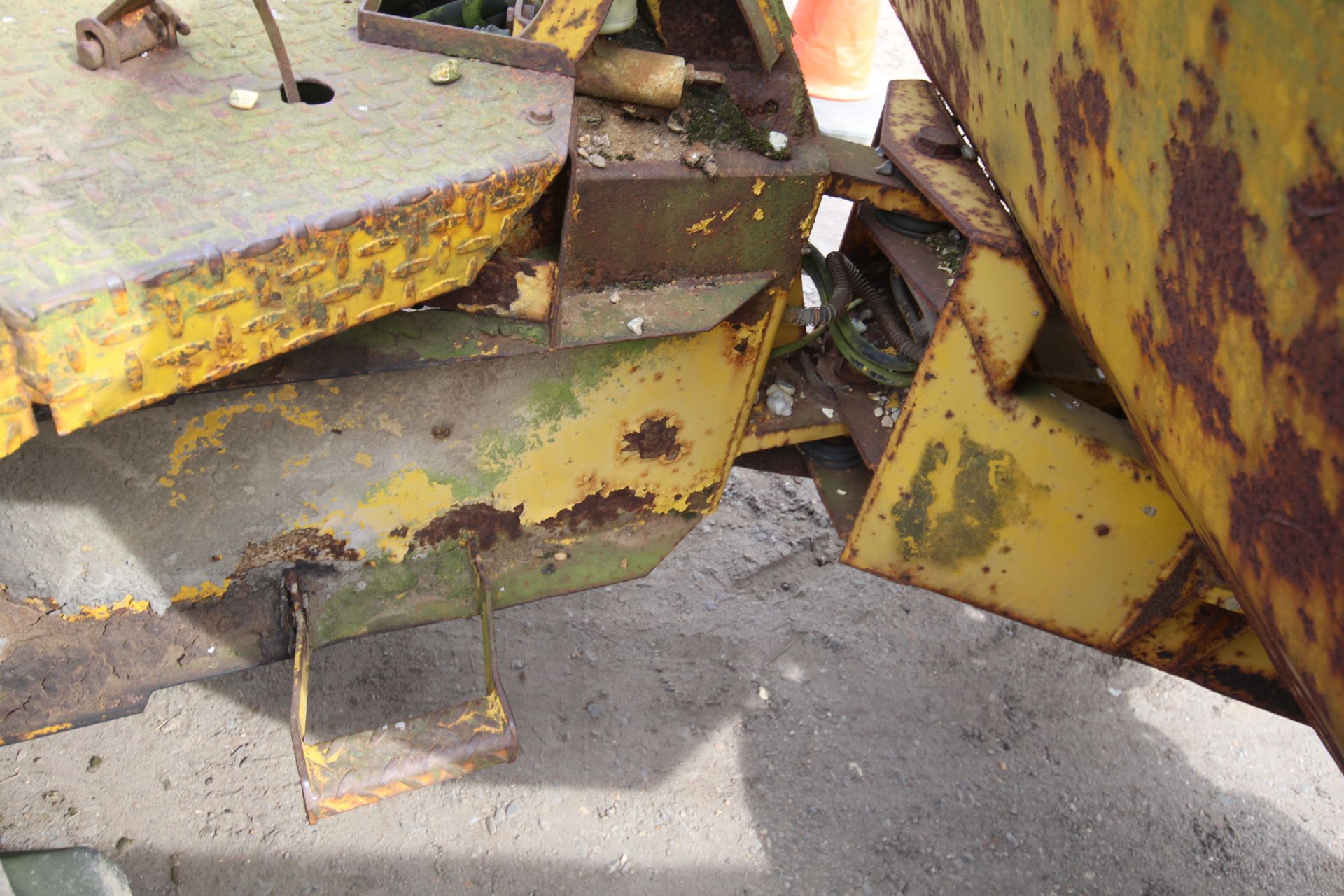 Thwaites 4000 2T 4WD crank start dumper. - Image 20 of 25