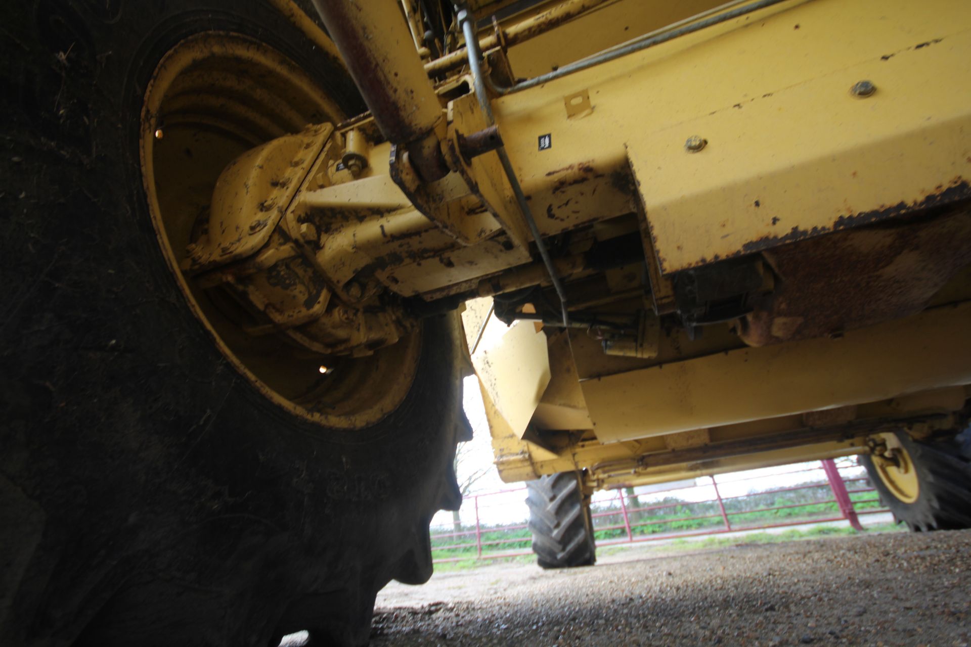 New Holland TX65 5 straw walker combine harvester. Registration N887 SKS. Date of first registration - Image 113 of 163