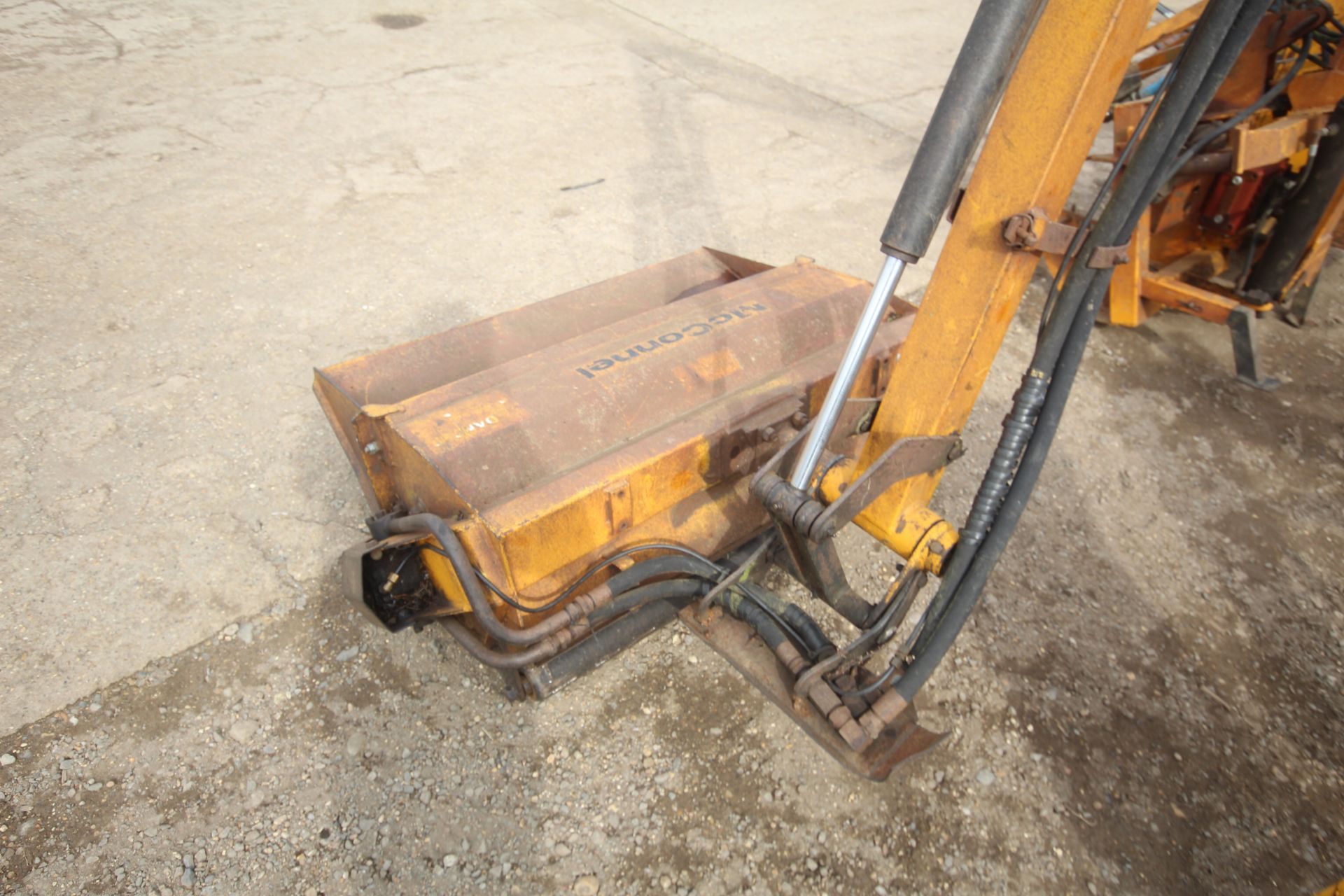 McConnel PA34 linkage mounted hedge cutter. With cable controlled spools. For sale due to - Image 14 of 17