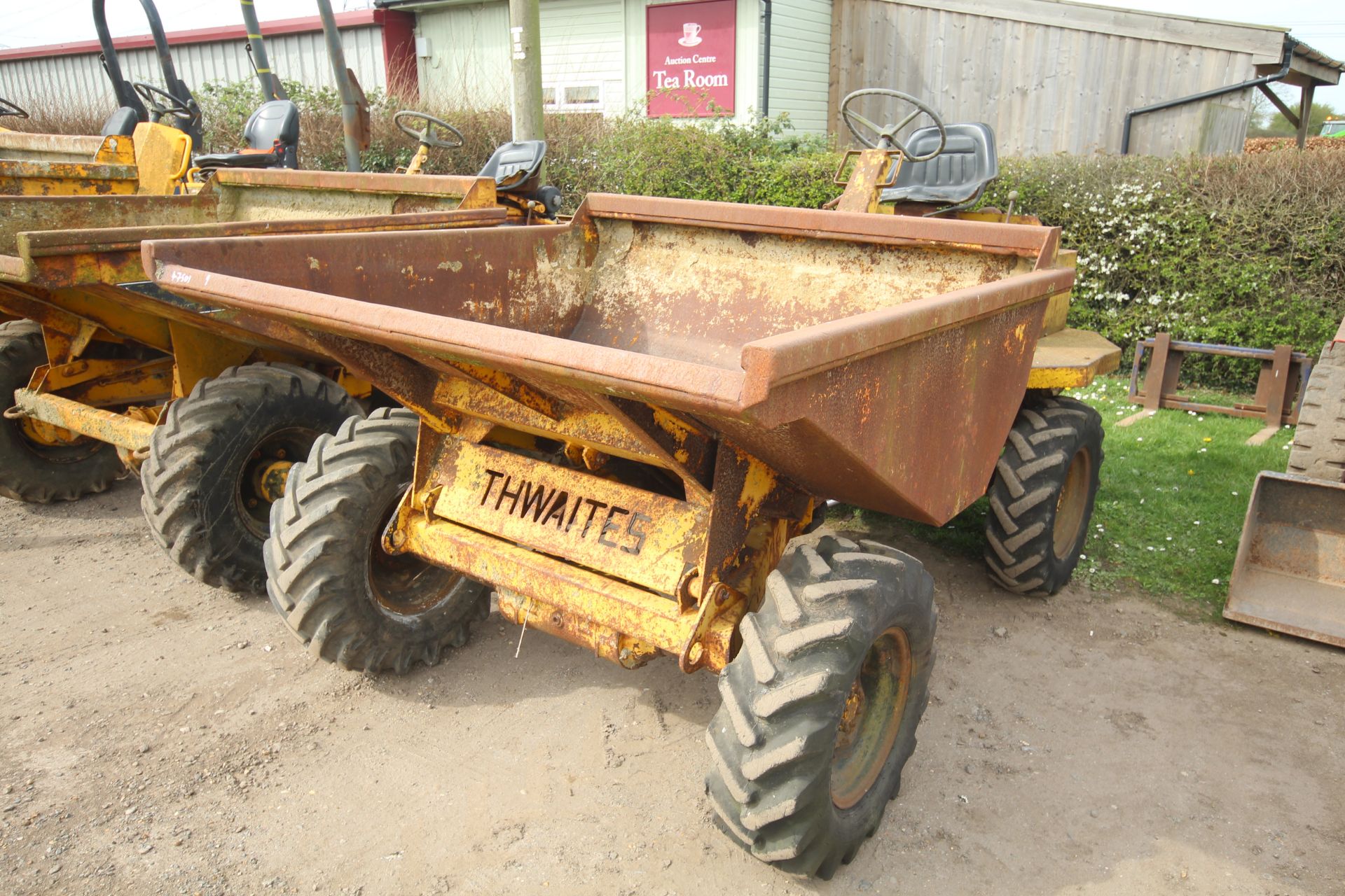 Thwaites 4000 2T 4WD crank start dumper.