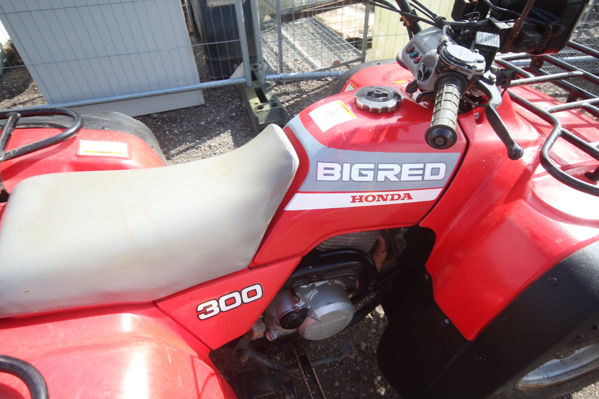 Honda Big Red 300 2WD quad bike. 1992. Owned from new. Key held. V - Image 23 of 24