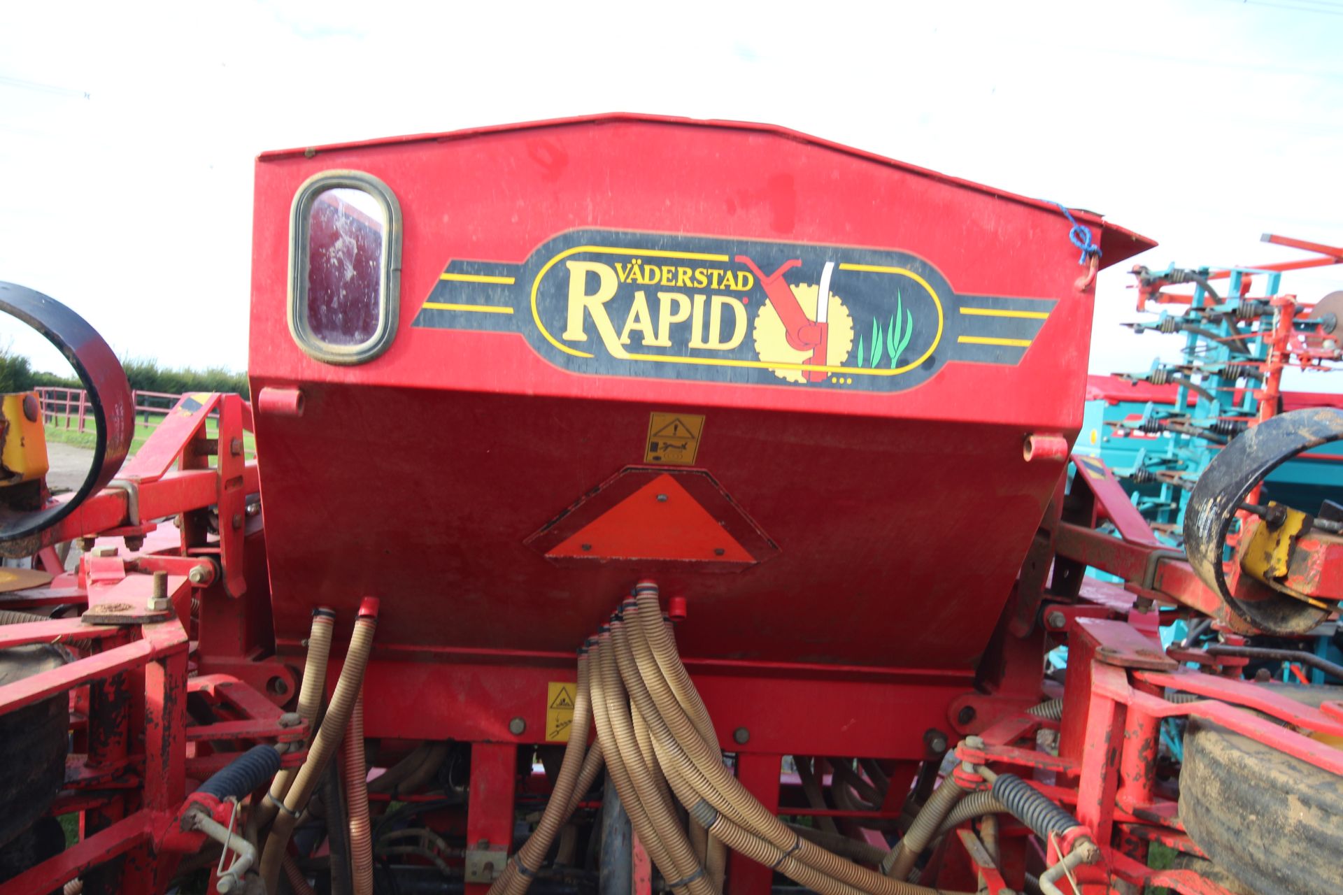 Vaderstad Rapid 400F 4m System Disc drill. With smooth tyre packer, front packer and spares. Control - Image 25 of 56