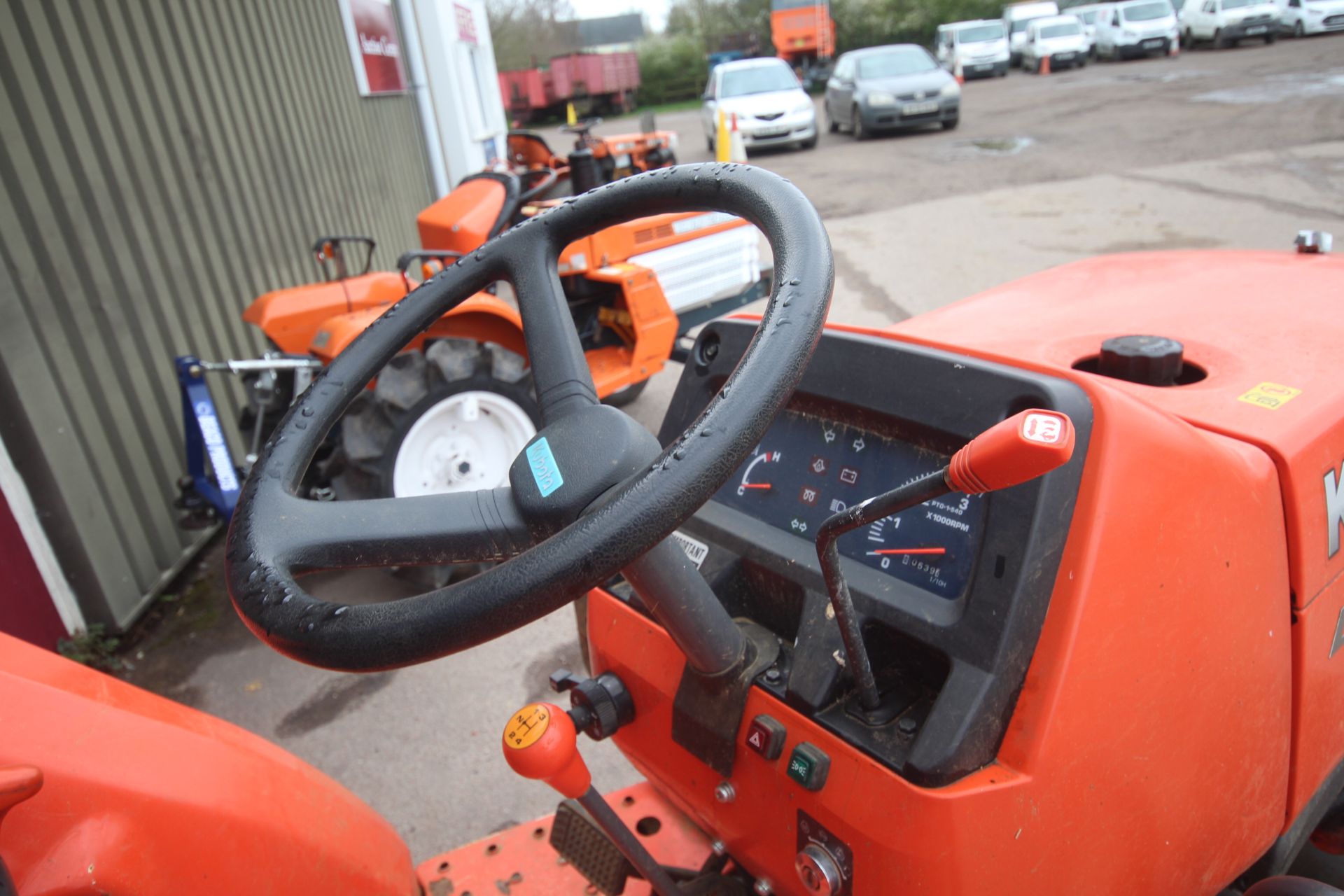 Kubota L3200 4WD compact tractor. Registration AY15 CYZ. Date of first registration xx/xx/2015. - Image 12 of 30