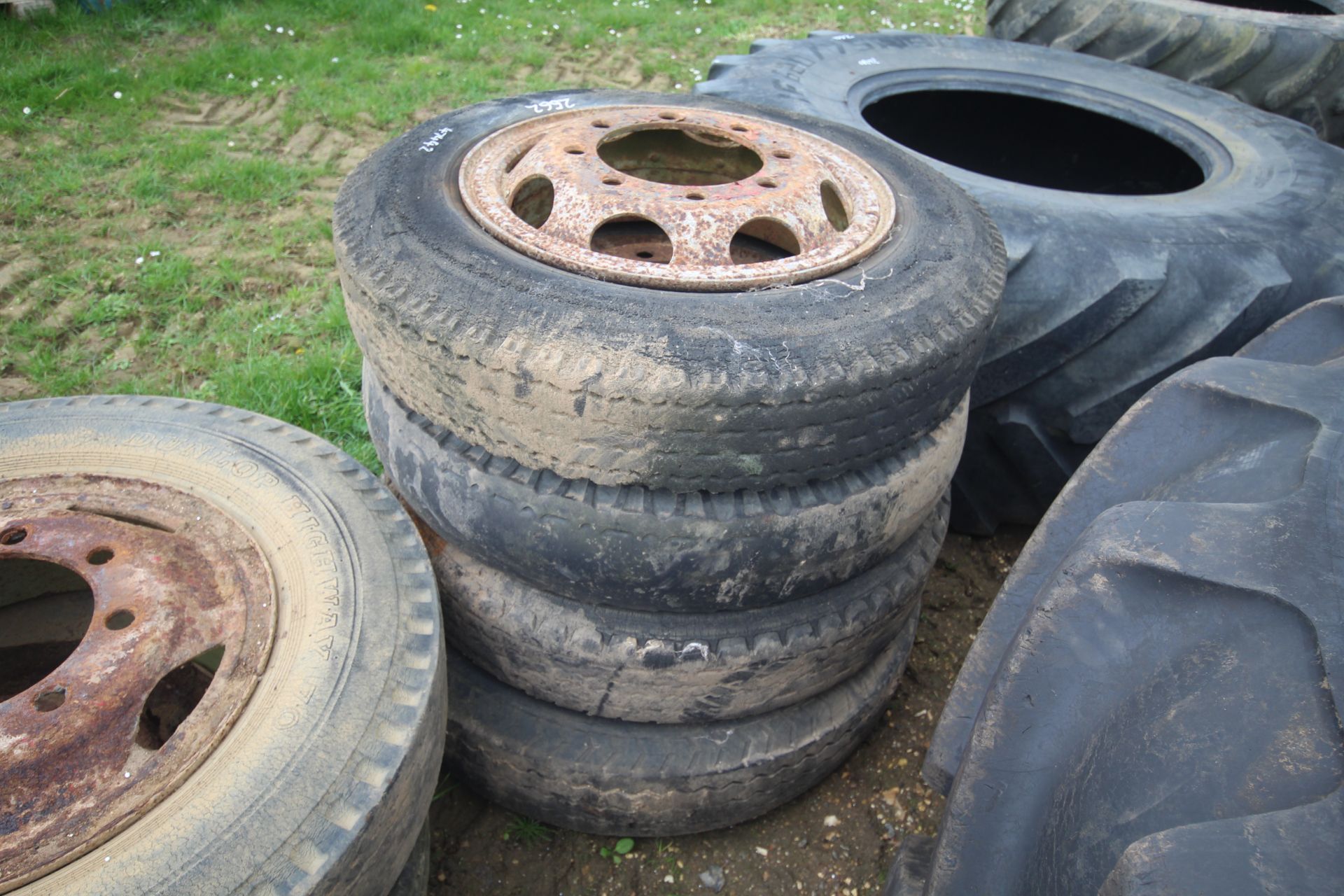 4x various trailer wheels and tyres. - Image 2 of 3