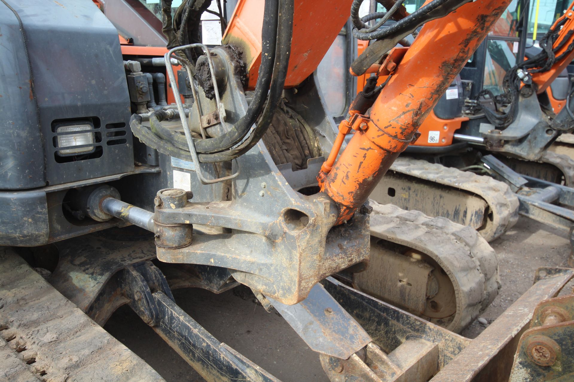 Hitachi Z-Axis 85-USB LC-3 8.5T rubber track excavator. 2012. 7,217 hours. Serial number HCM - Image 14 of 71