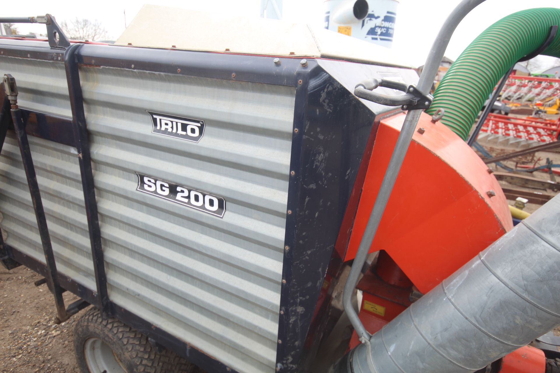 Trilo SG200 PTO driven trailed sweeper/vacuum collector. V - Image 10 of 24