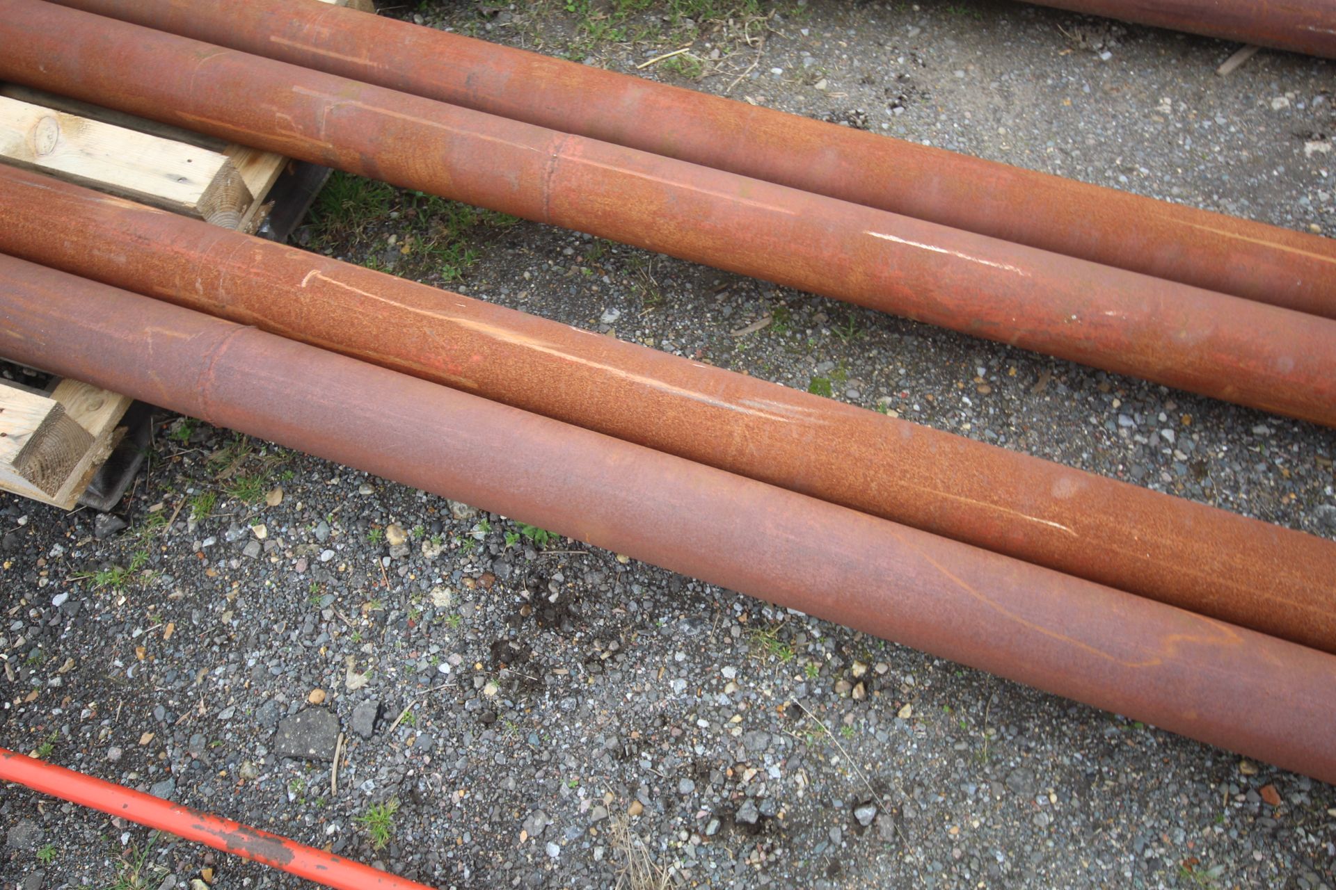 2x lengths of heavy duty steel tube. - Image 3 of 7
