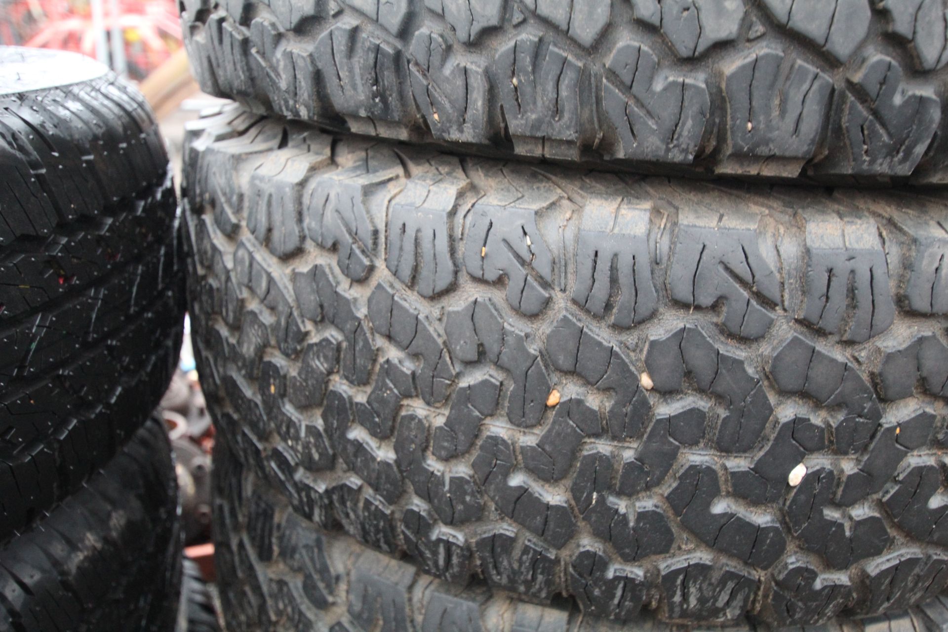 4x 265/65R17  120/117S BF Goodrich A/T tyres part worn. V - Image 4 of 6