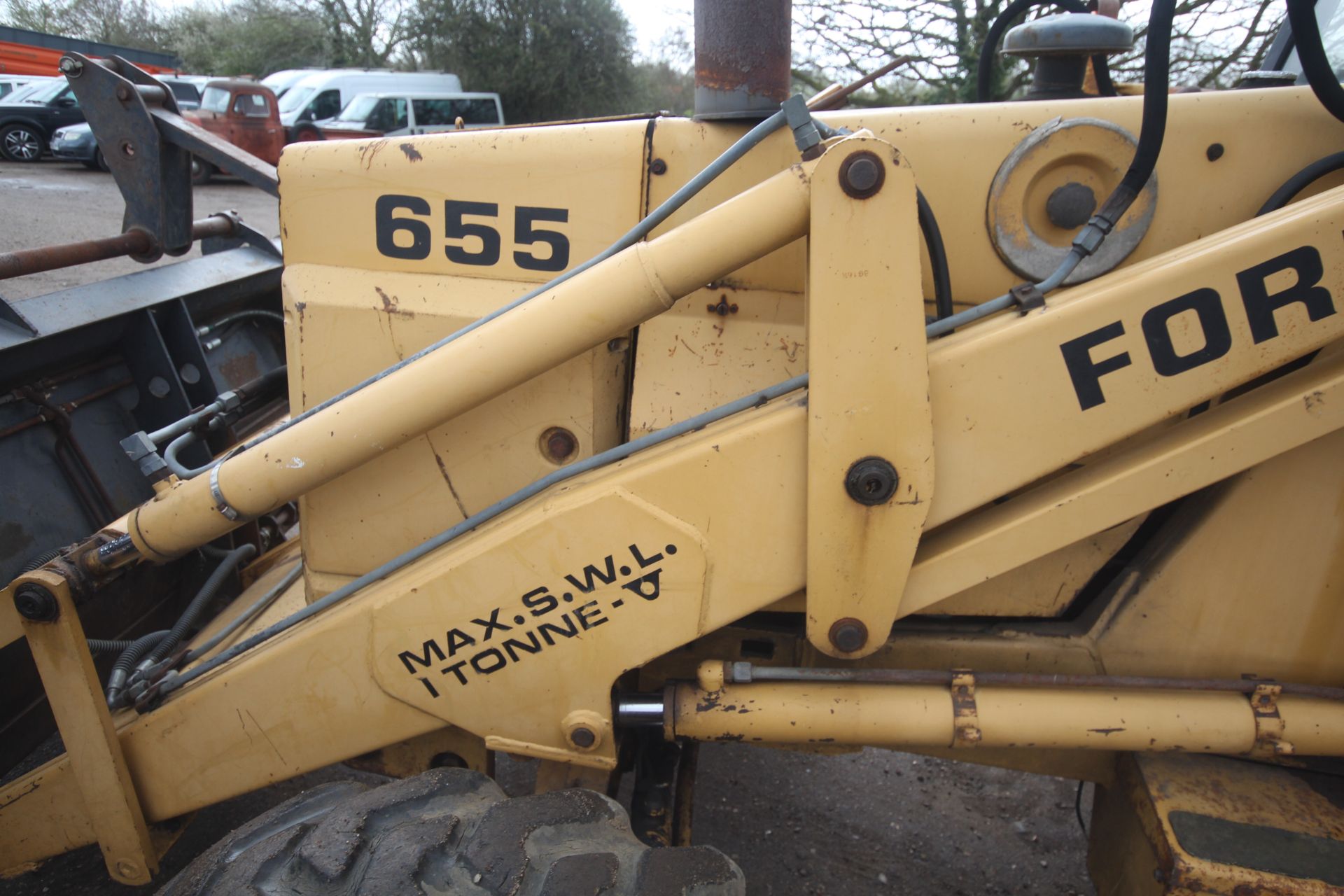 Ford 655 4WD backhoe loader. Registration F829 MVX. Date of first registration 03/10/1988. Showing - Bild 66 aus 87