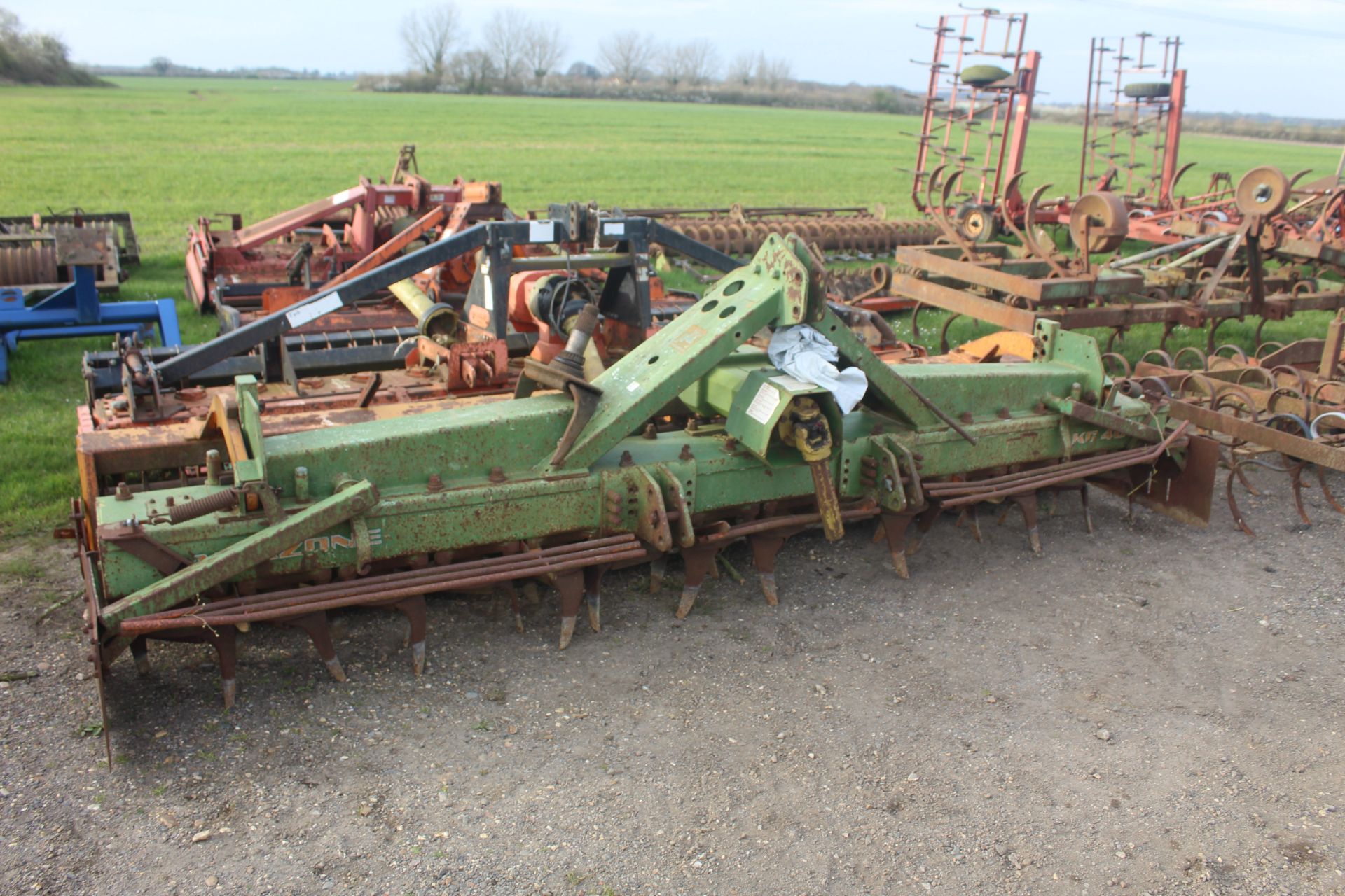 Amazone 4m power harrow. For spares or repair. V