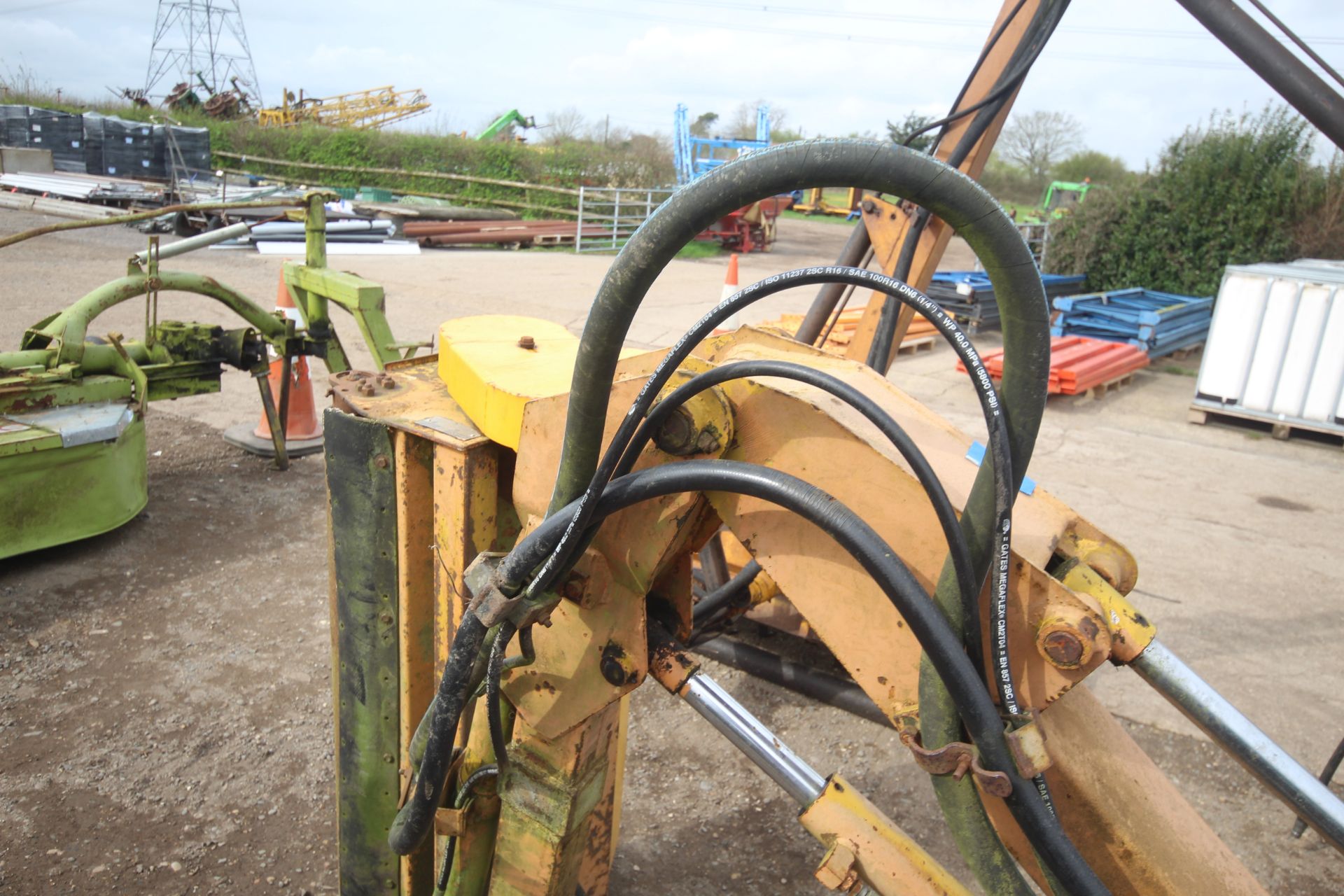 Bomford B468 linkage mounted hedge cutter. V - Image 9 of 13